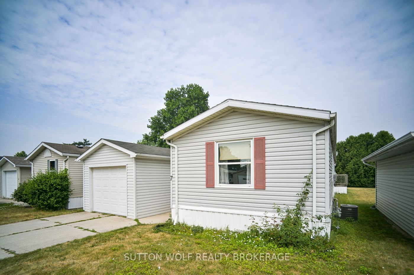 7 Stewart Street, Strathroy-Caradoc, ON N7G 1A1