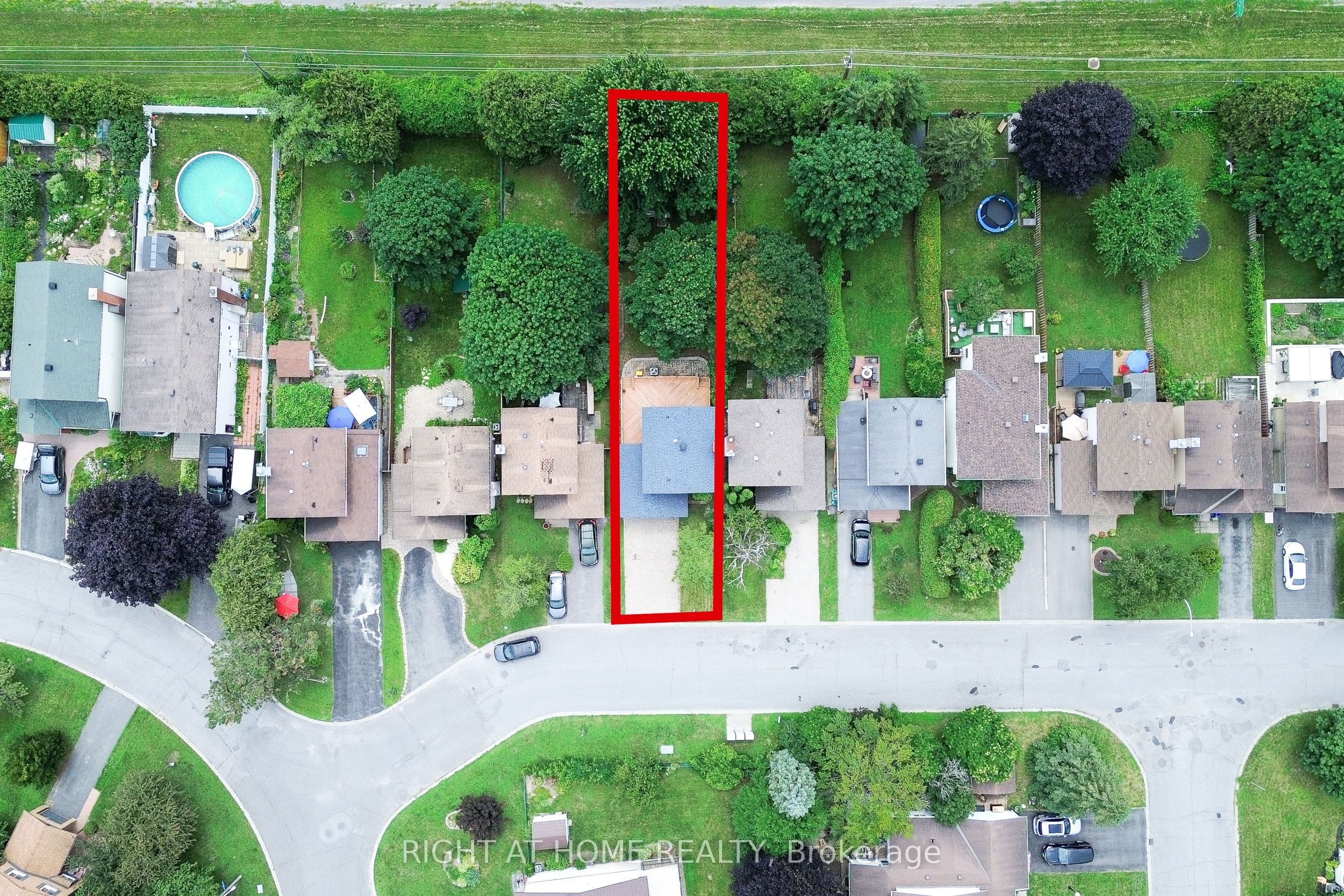 161 Pheasant Run Drive, Barrhaven, ON K2J 2R1 photo 4