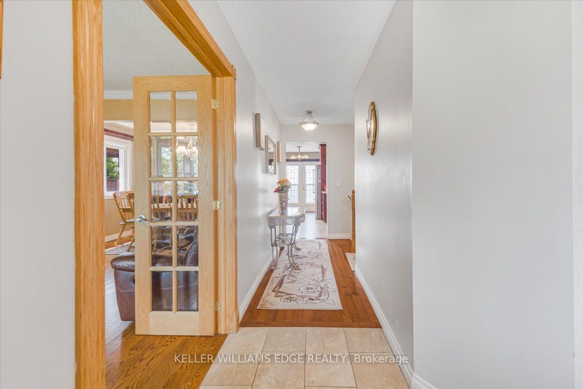 93 Wellandvale Drive, Welland, ON L3C 7C6 photo 4