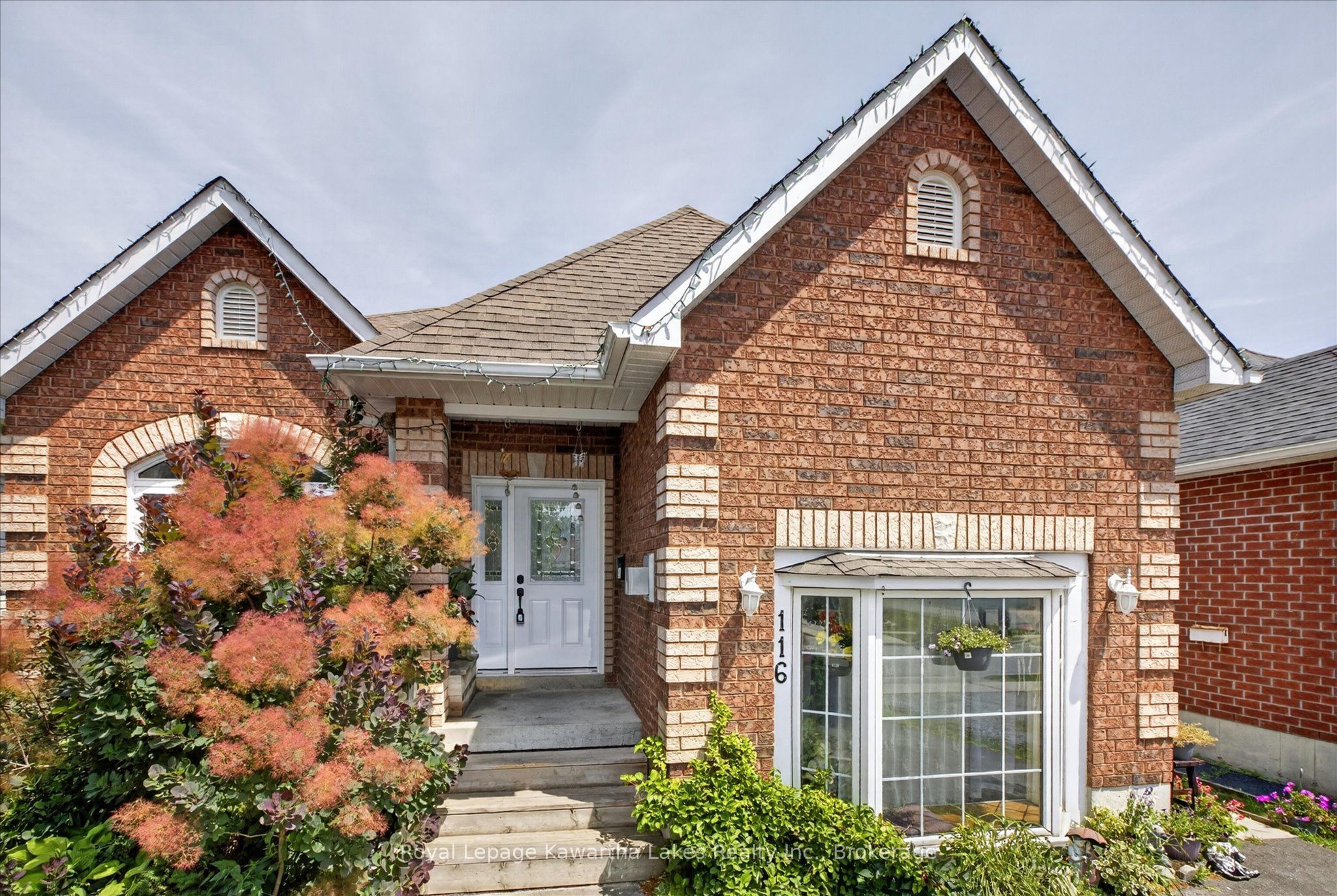 116 Adelaide Street S, Kawartha Lakes, ON K9V 0B7 photo 2