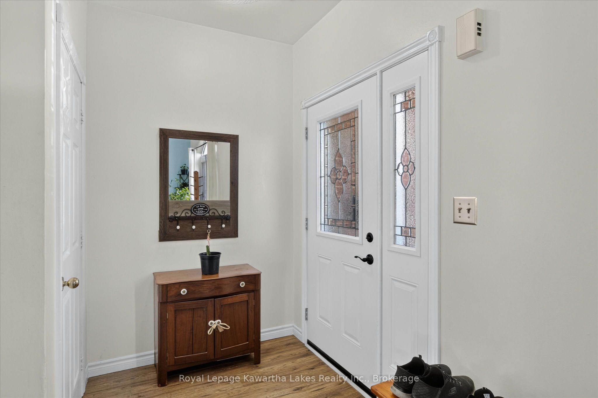 116 Adelaide Street S, Kawartha Lakes, ON K9V 0B7 photo 5