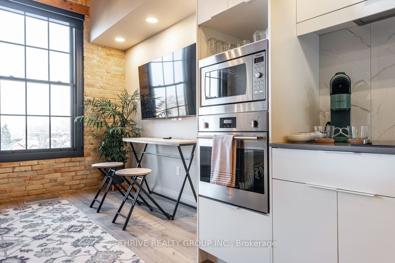 245 Downie Street 304, Stratford, ON N5A 1X5 photo 5