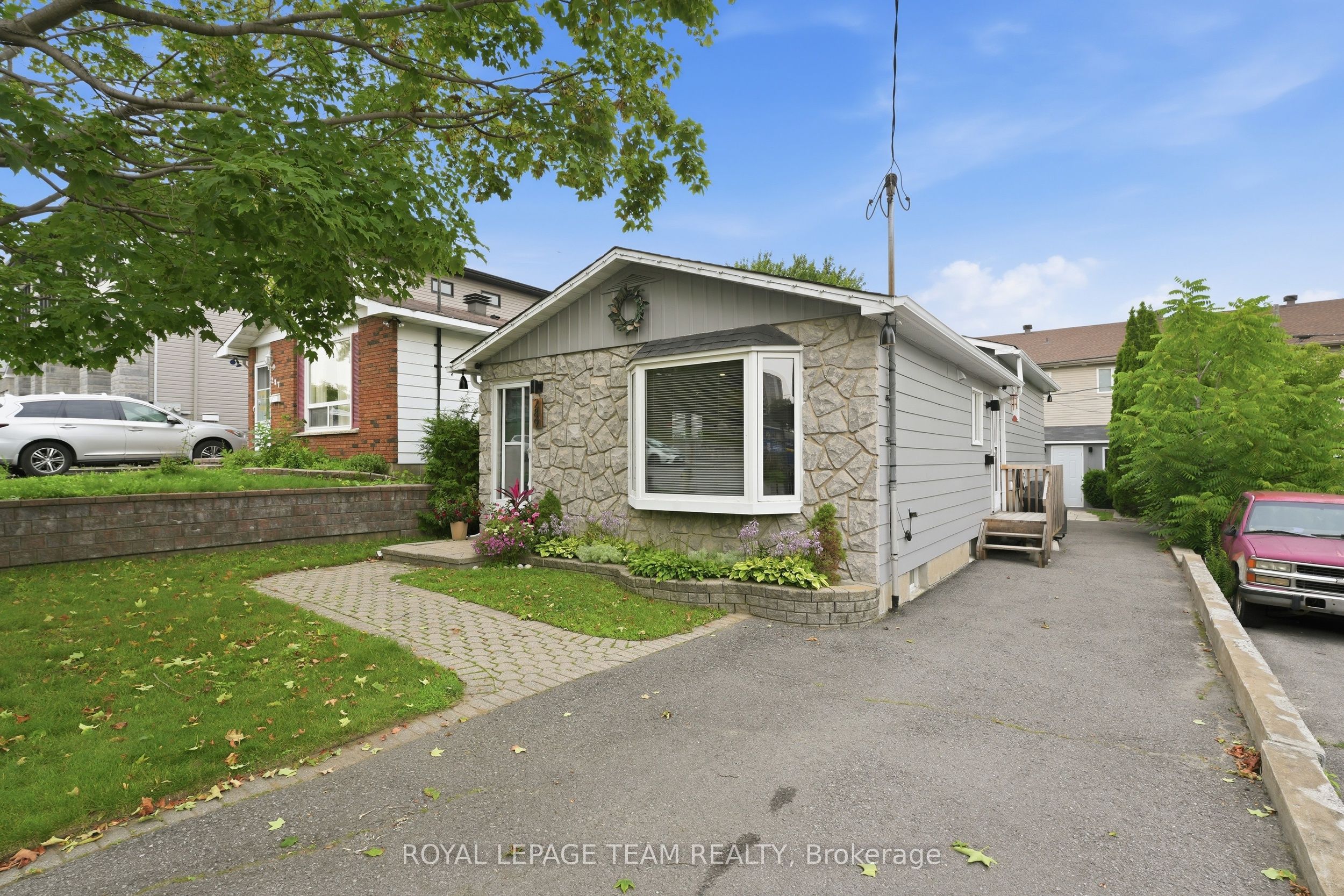 289 Montfort Street, Vanier and Kingsview Park, ON K1L 5N7 photo 5
