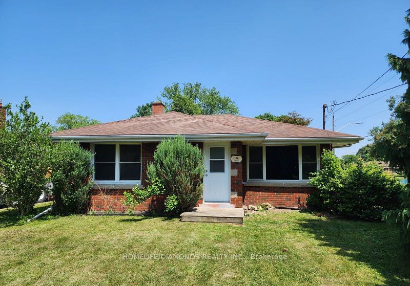 546 LLOYD Avenue BSMT, Welland, ON L3C 2Z6