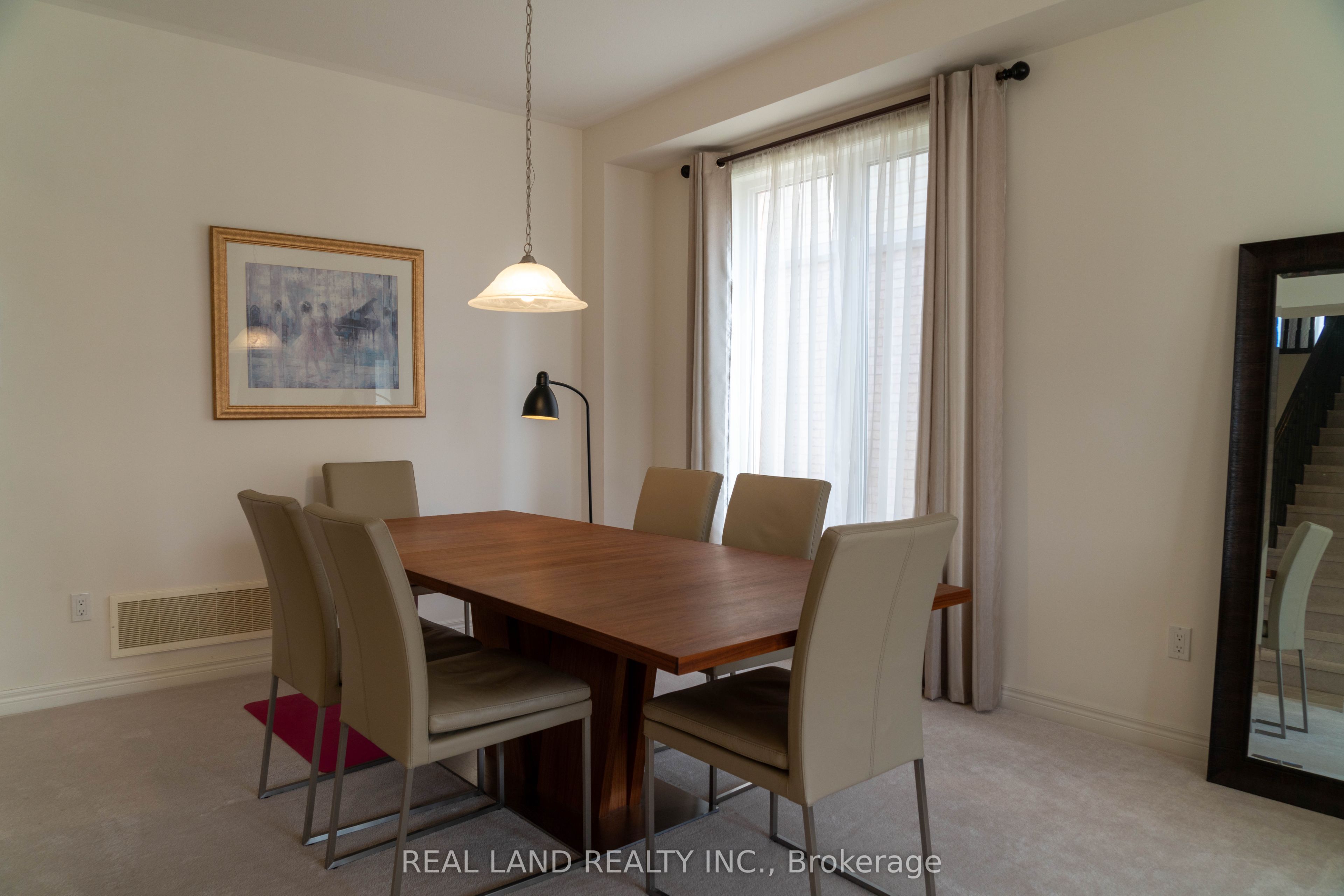 6284 St. Michael Avenue, Niagara Falls, ON L2H 0C8 photo 2