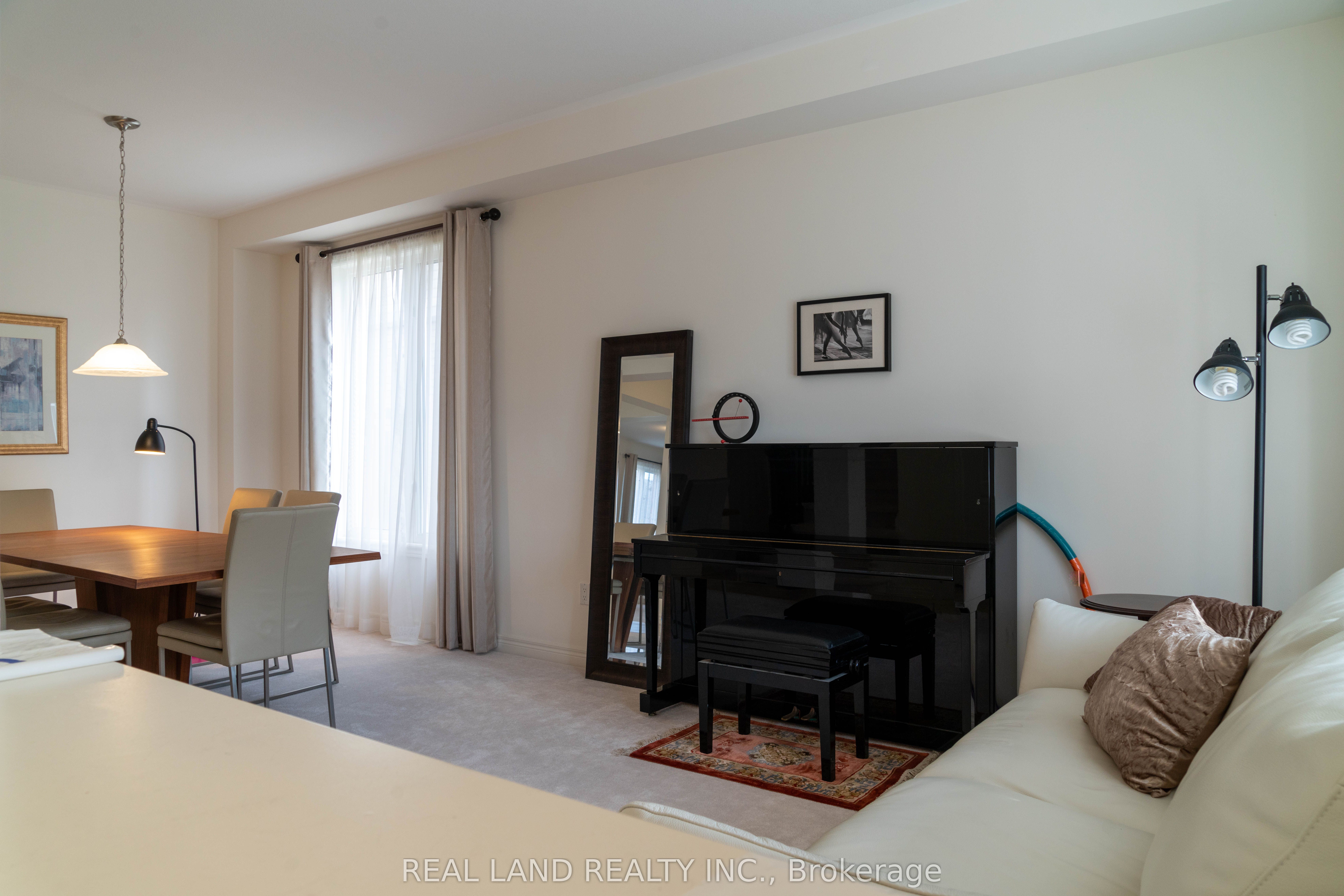 6284 St. Michael Avenue, Niagara Falls, ON L2H 0C8 photo 3