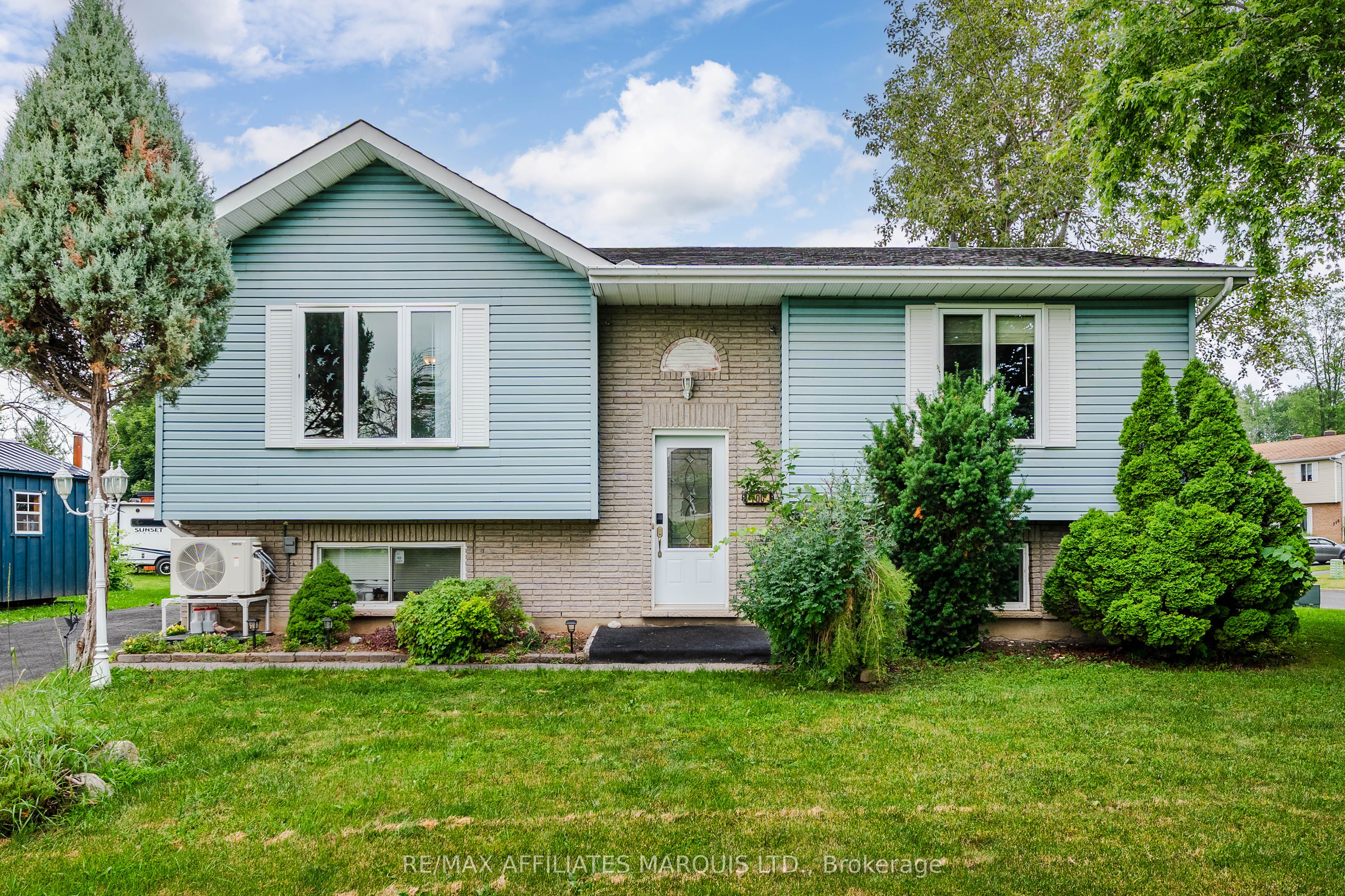 700 Lynn Street, Cornwall, ON K6H 7E3