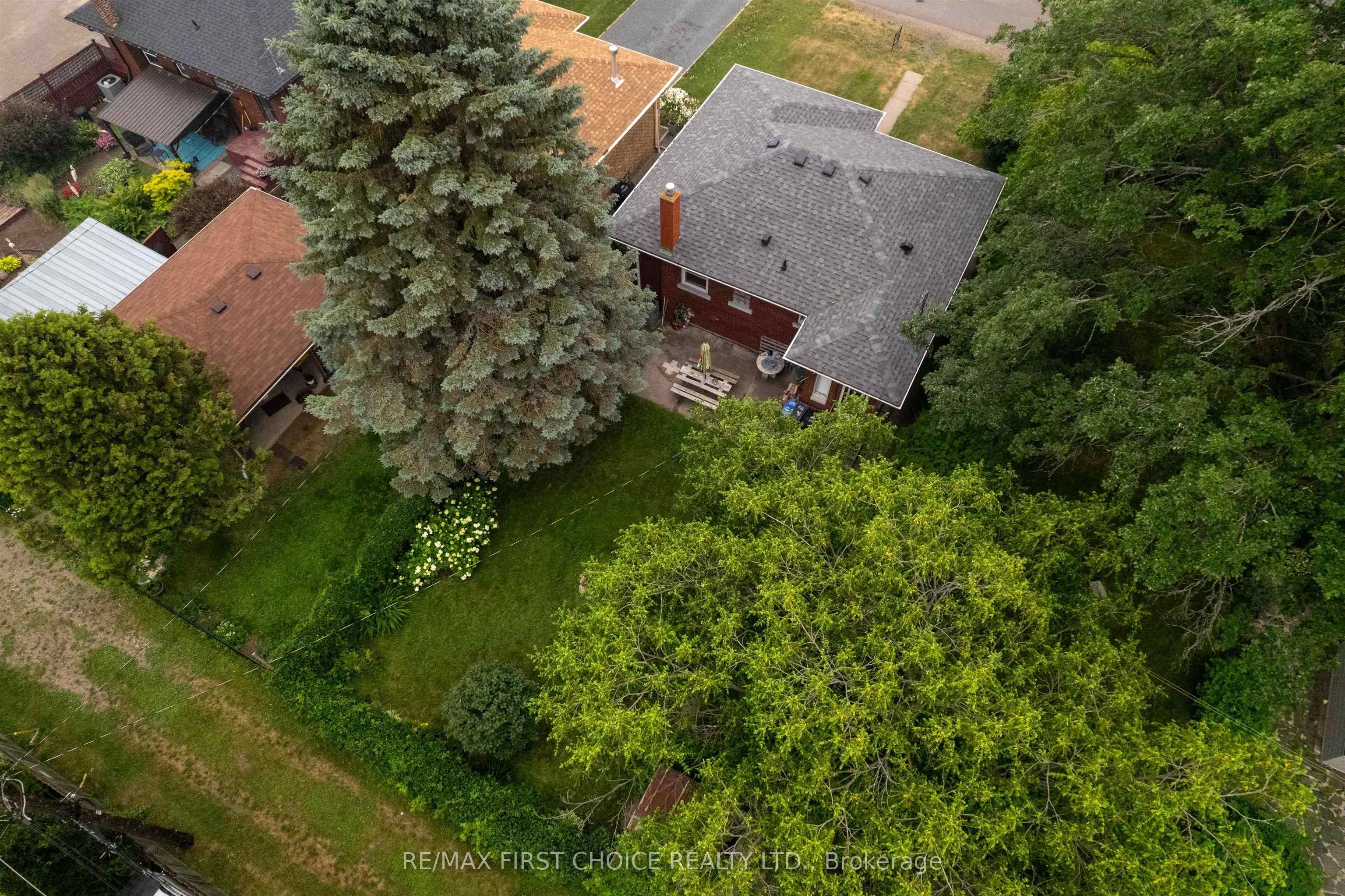 1537 Sills Street, Thunder Bay, ON P7E 5S4 photo 4