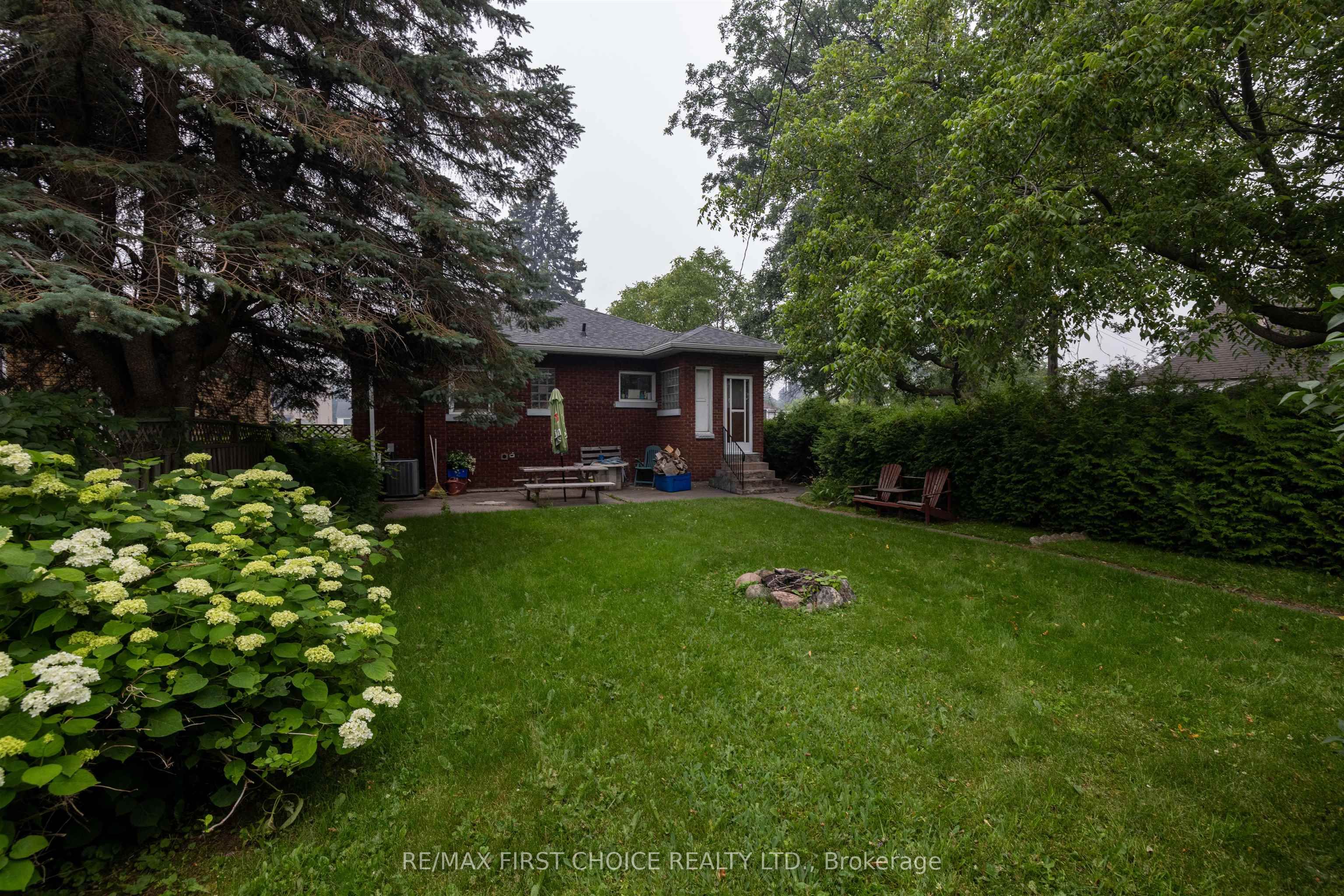 1537 Sills Street, Thunder Bay, ON P7E 5S4 photo 5