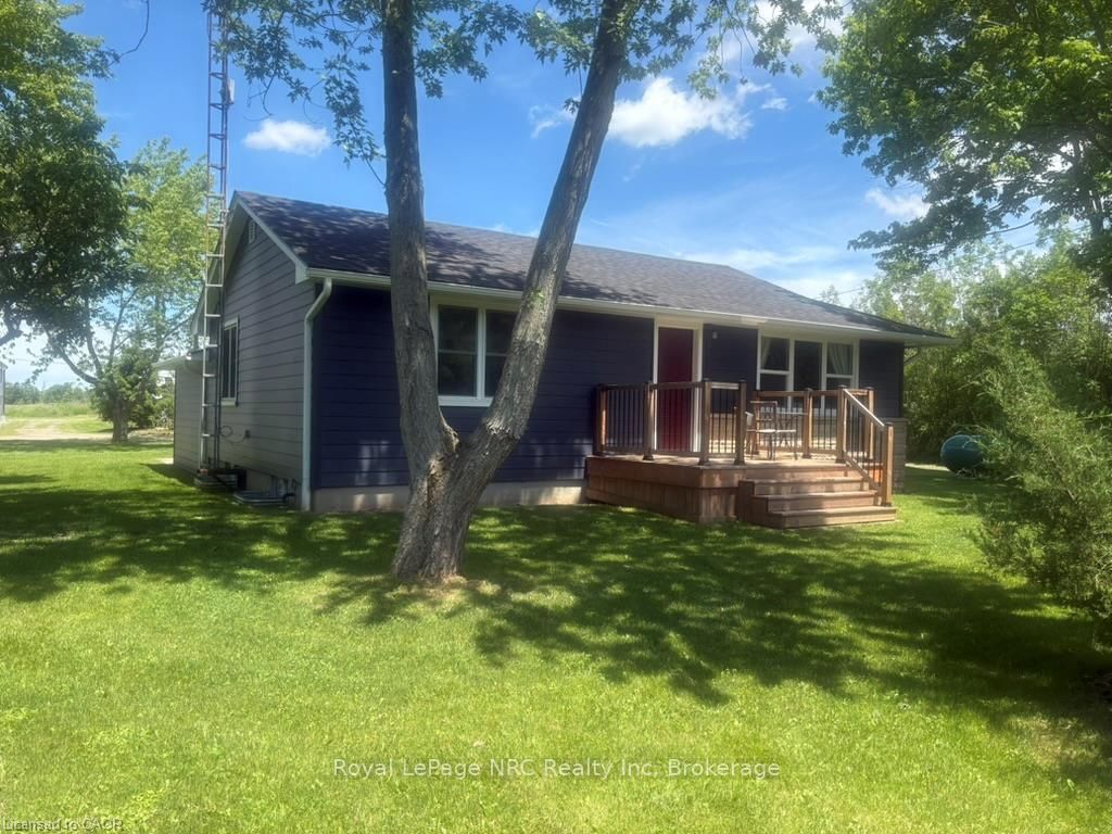 551 Mud Street E, Grimsby, ON L3M 0K3 photo 3
