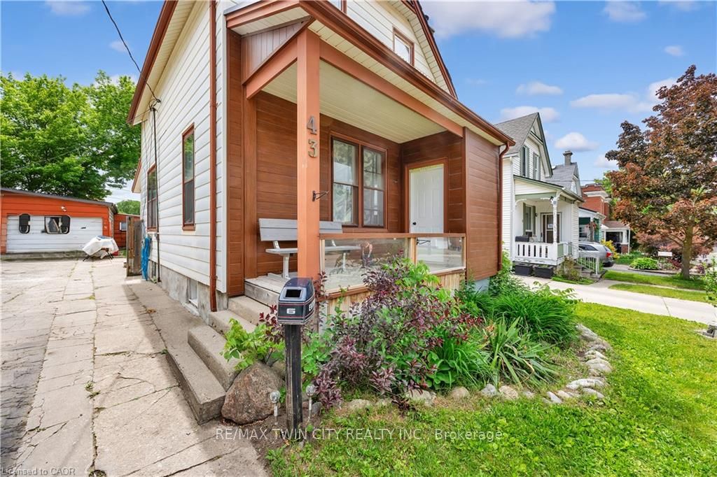 43 Henry Street, Kitchener, ON N2G 1P4 photo 4