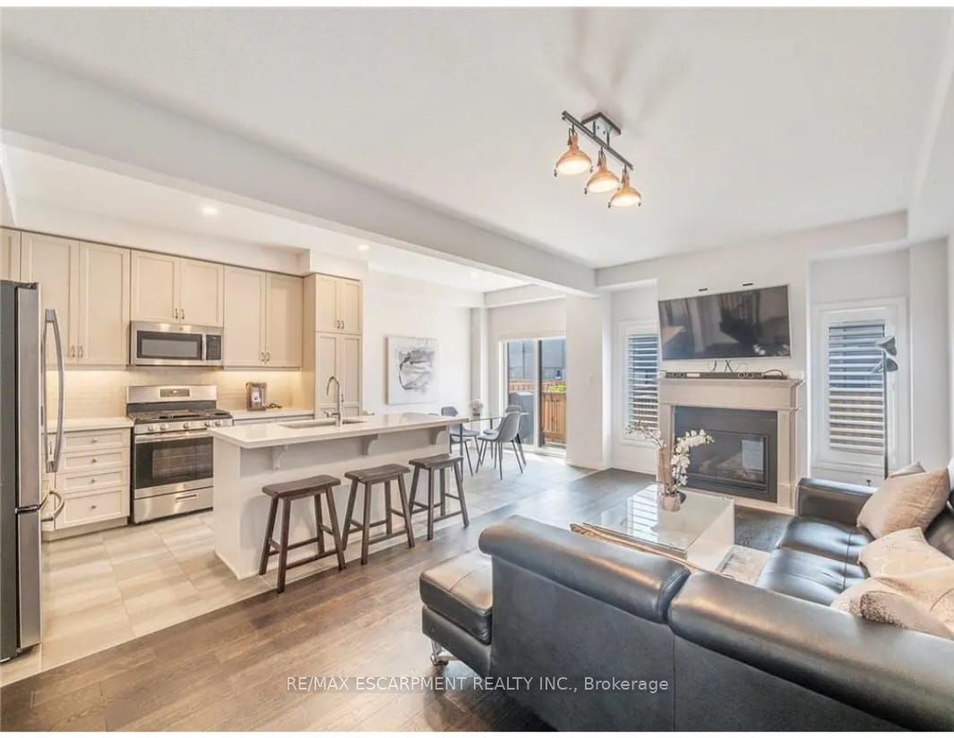 79 GREENWICH Avenue, Hamilton, ON L8J 0L6 photo 5