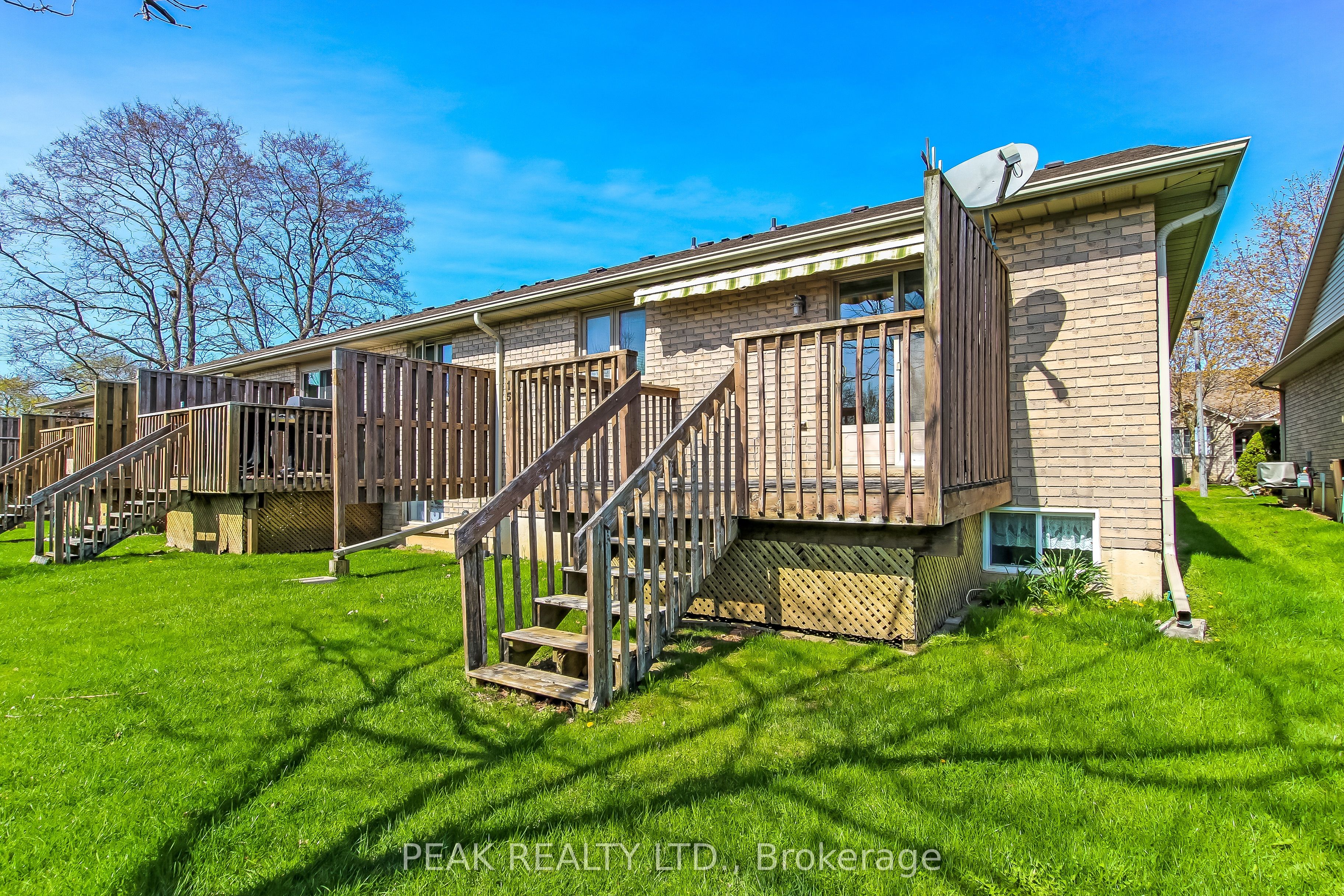 19 Hanlon Place 15, Brant, ON N3L 4E7 photo 2