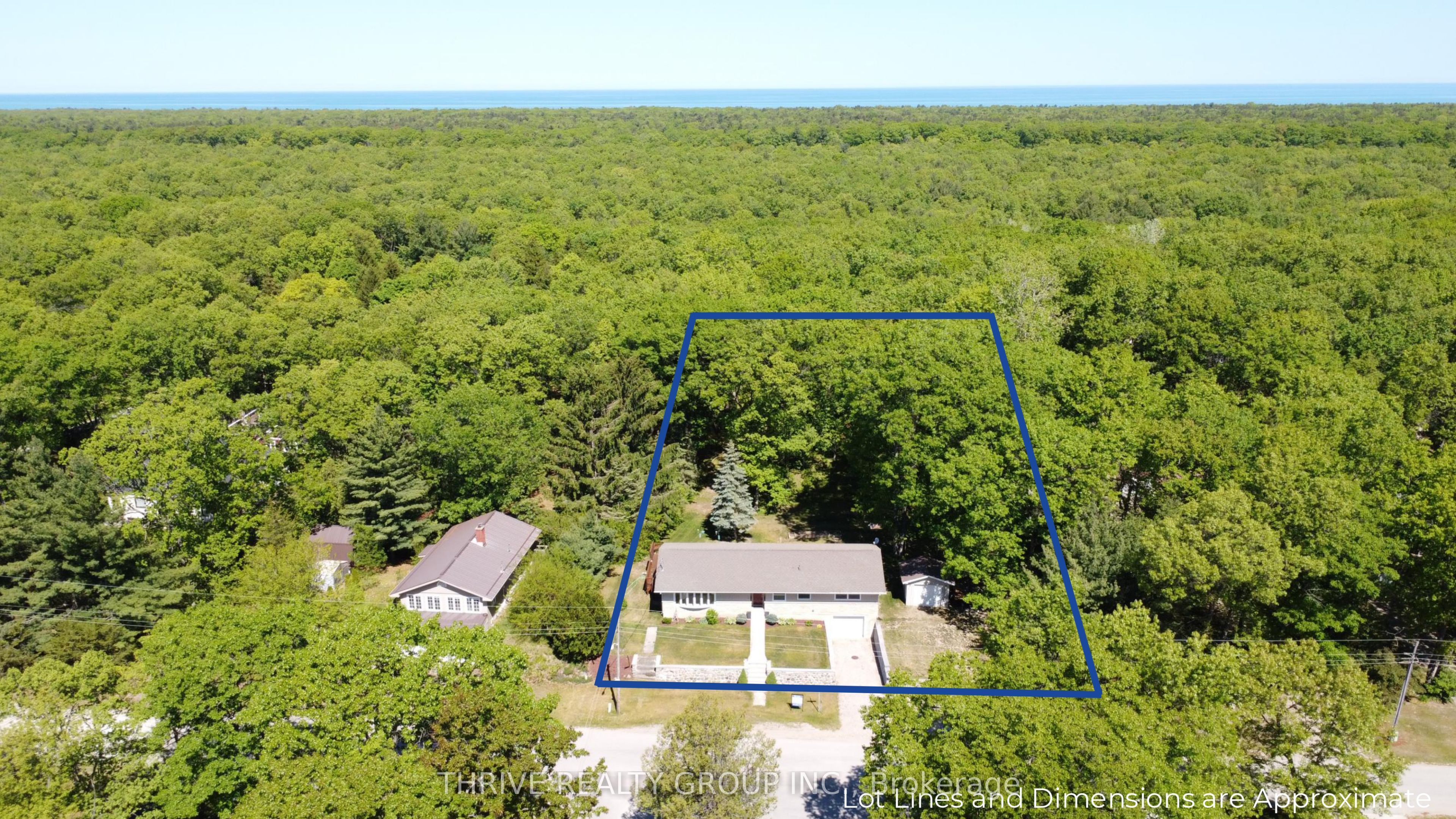 9650 Joanne Avenue, Lambton Shores, ON N0M 1T0 photo 2
