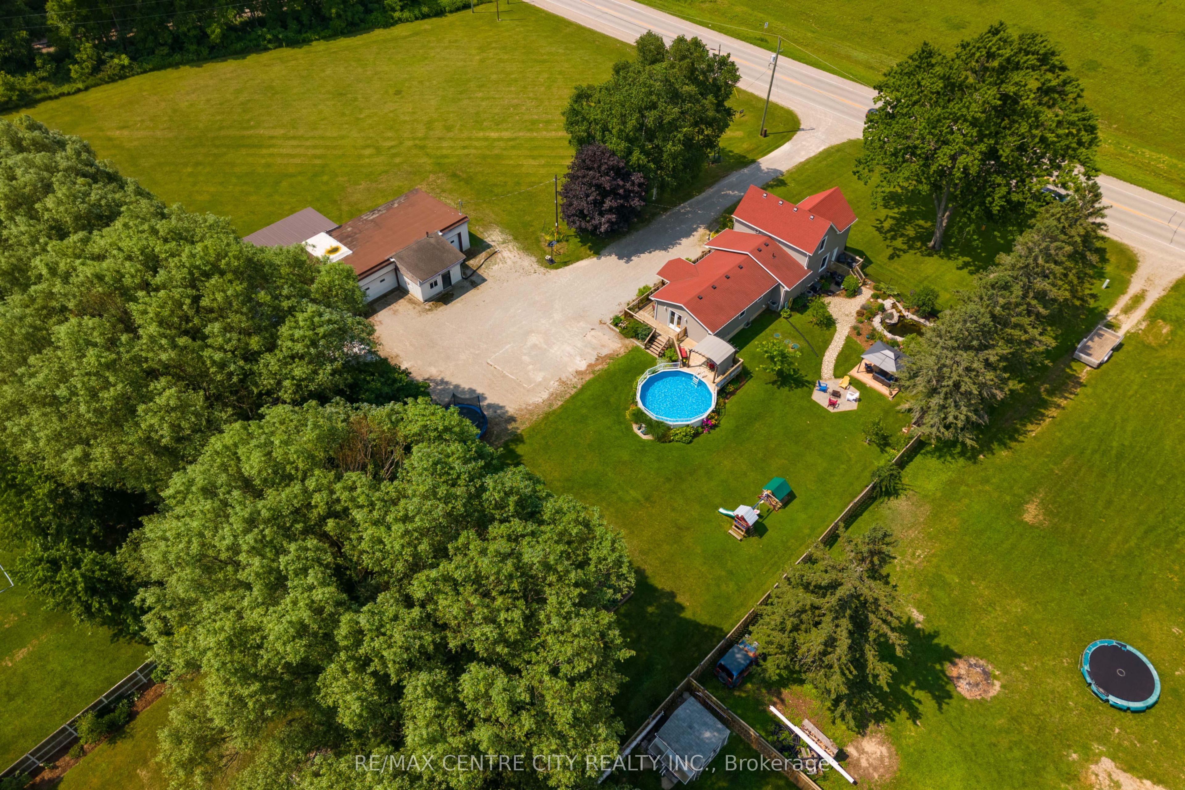 9664 Belmont Road, Central Elgin, ON N5P 3S7 photo 2