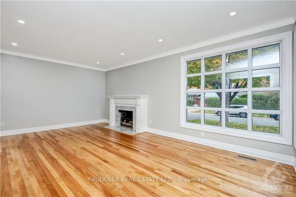 520 KEATS Avenue, Alta Vista and Area, ON K1G 0T2 photo 3