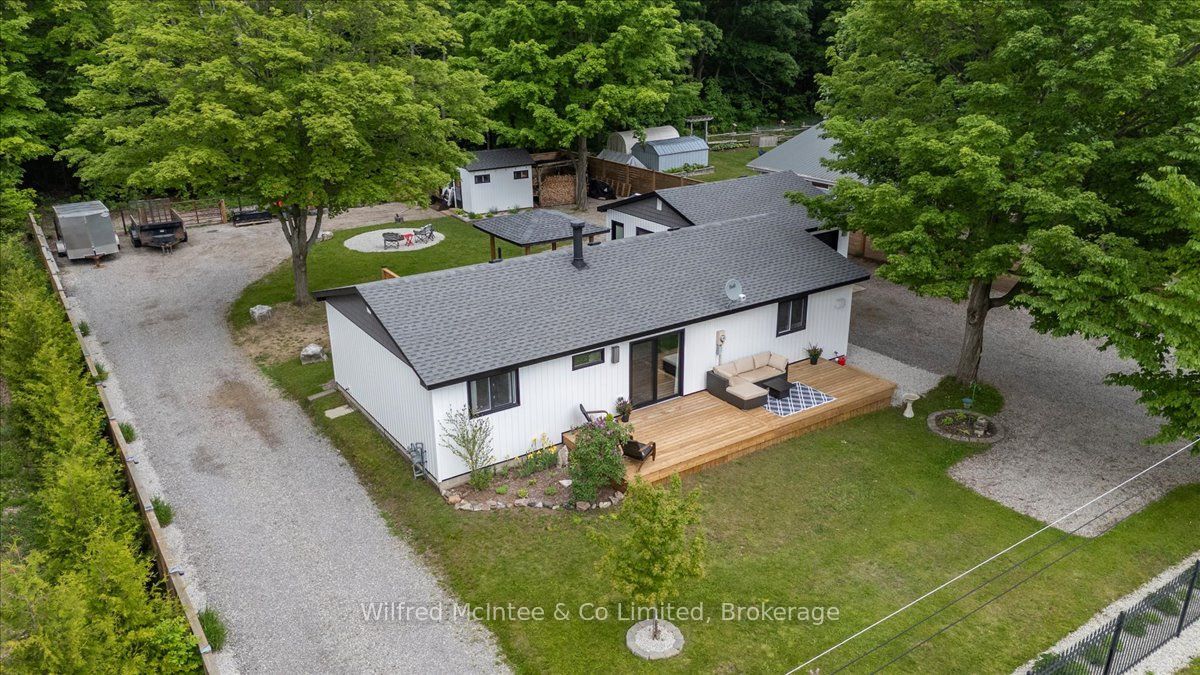 38 Allister Place, South Bruce Peninsula, ON N0H 2G0 photo 2