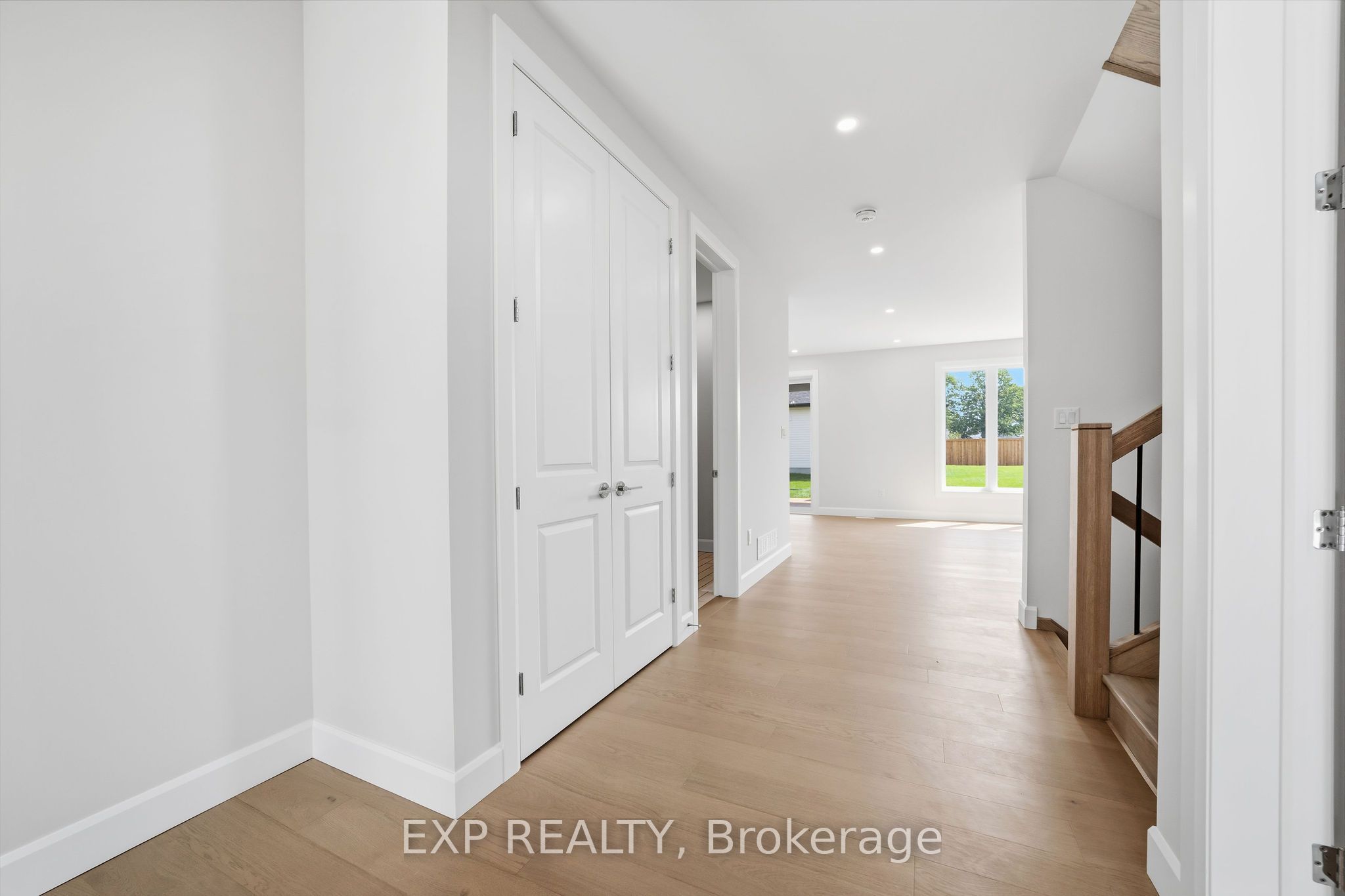 253 John Street, Warwick, ON N0M 2S0 photo 5