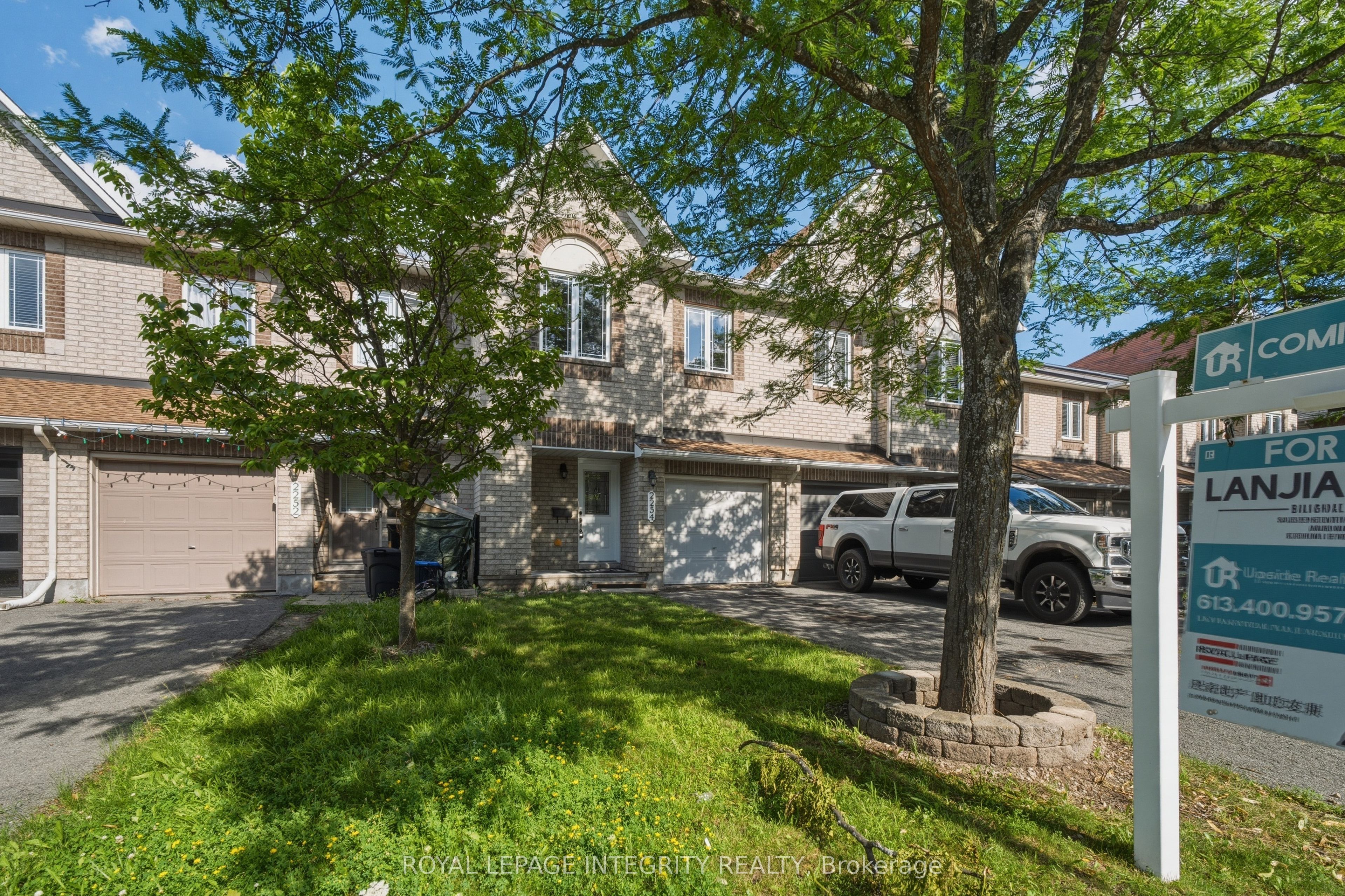 2254 SILVERADO Crescent, Orleans - Cumberland and Area, ON K4A 4V1 photo 3