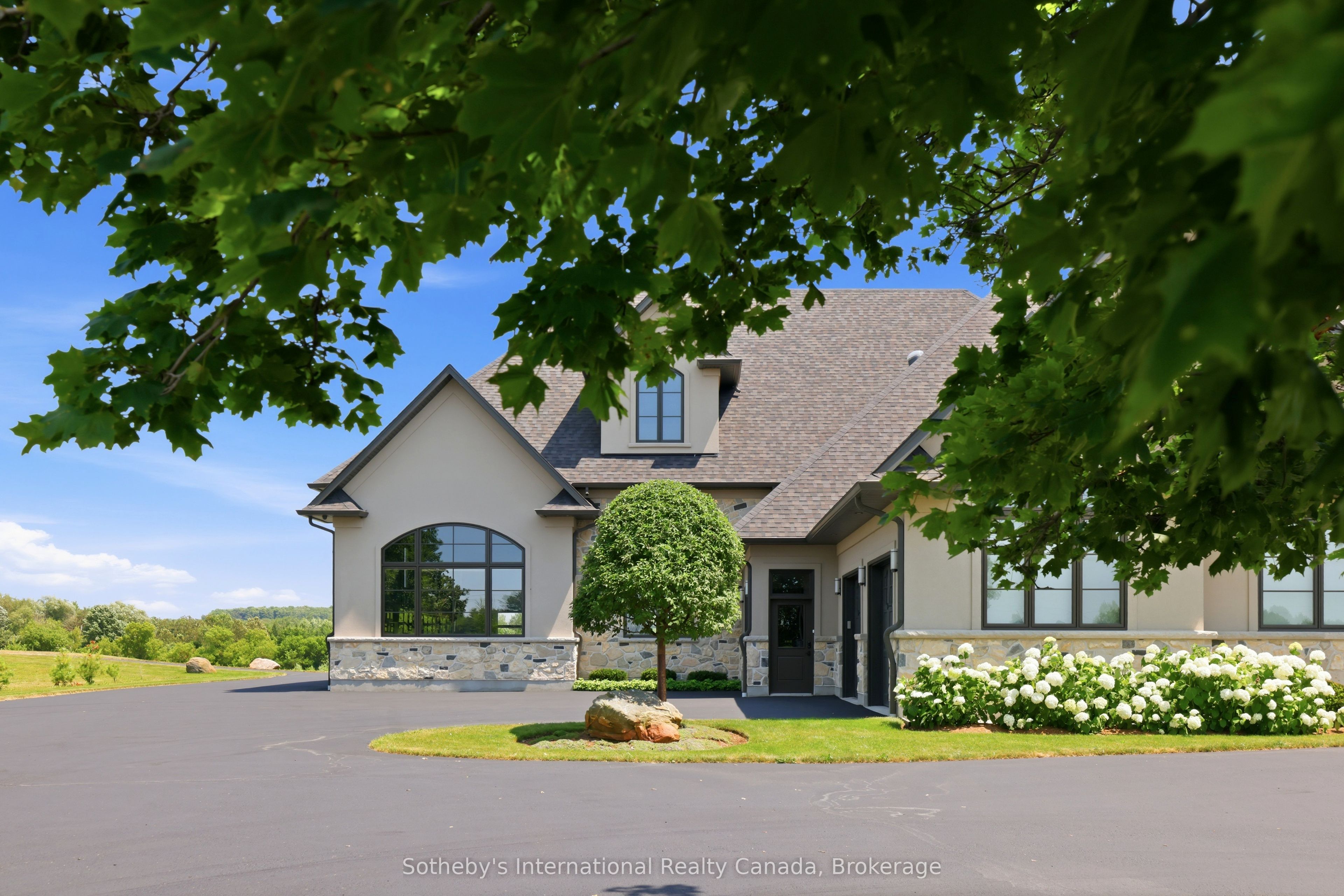 1621 Moser Young Road, Wellesley, ON N0B 2T0 photo 2