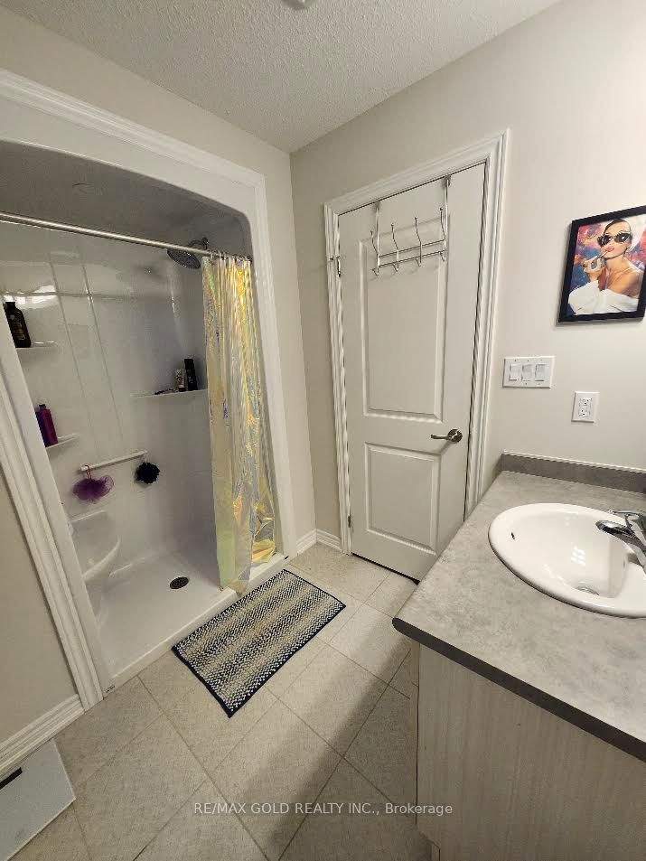 134 Sycamore Street, Welland, ON L3C 0H9 photo 5