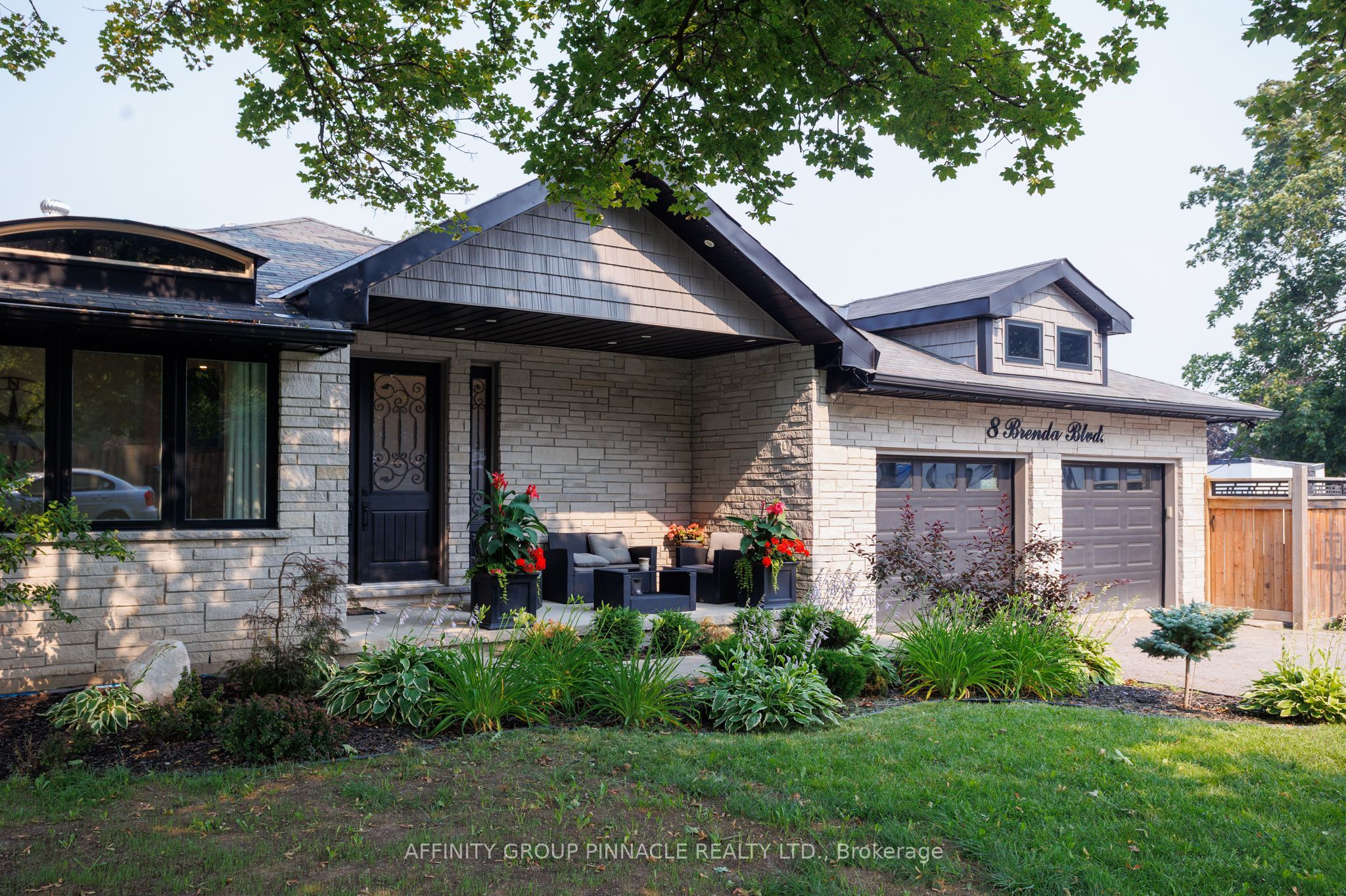 8 Brenda Boulevard, Kawartha Lakes, ON K0M 2M0 photo 3