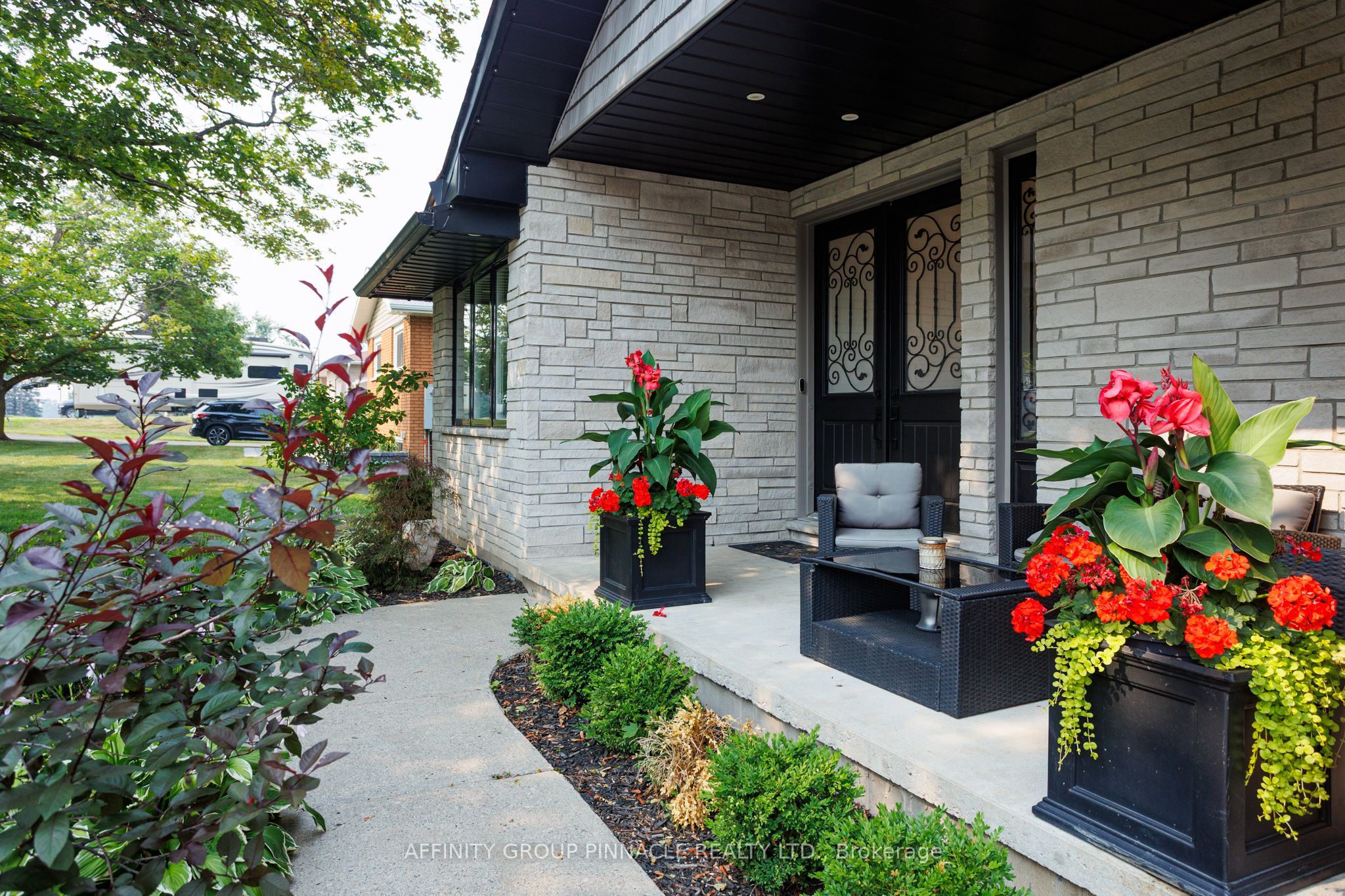 8 Brenda Boulevard, Kawartha Lakes, ON K0M 2M0 photo 4