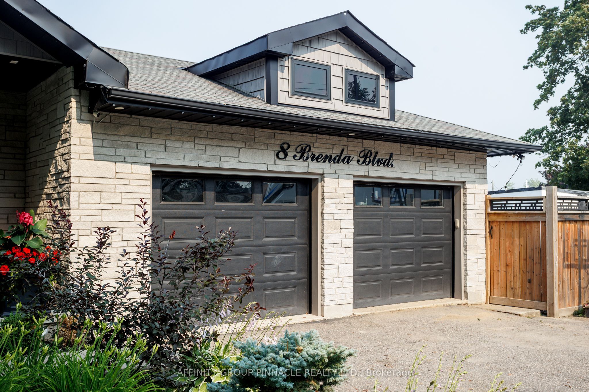8 Brenda Boulevard, Kawartha Lakes, ON K0M 2M0 photo 5