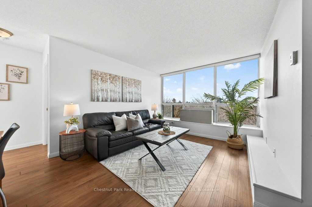 107 Bagot Street 501, Guelph, ON N1H 8H5
