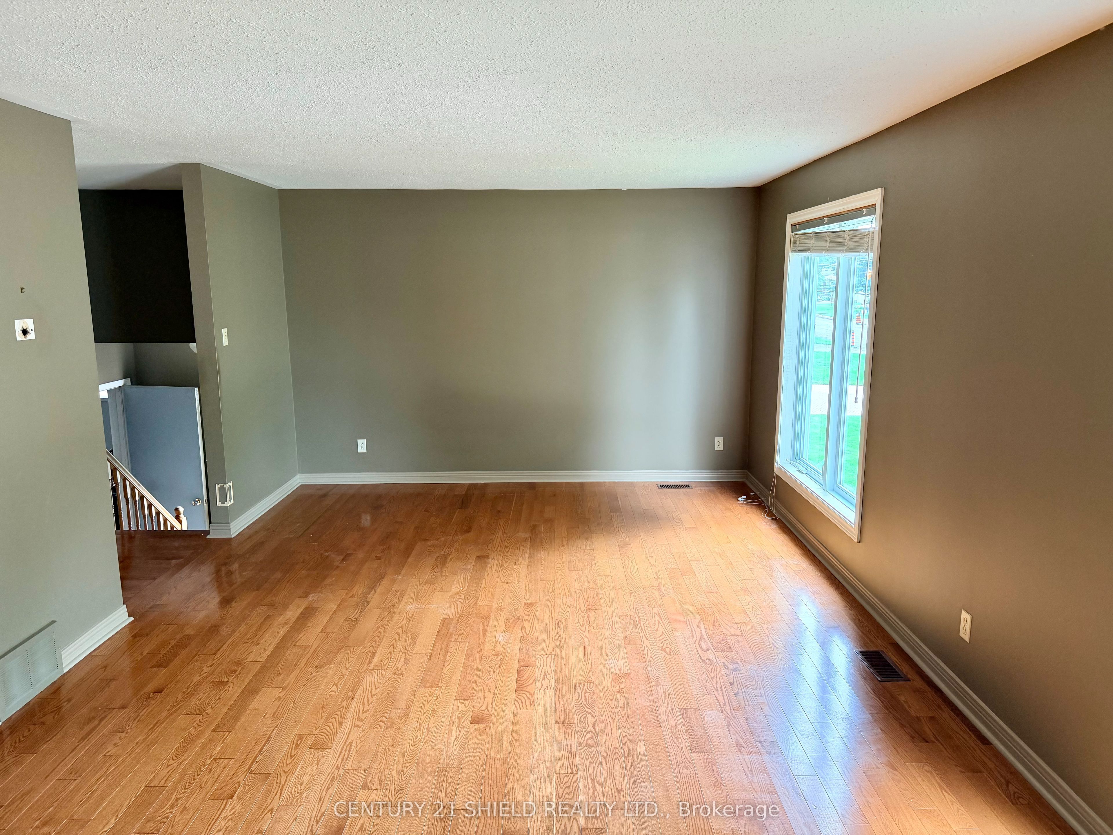 241 Sarah Street, Carleton Place, ON K7C 4C4 photo 5