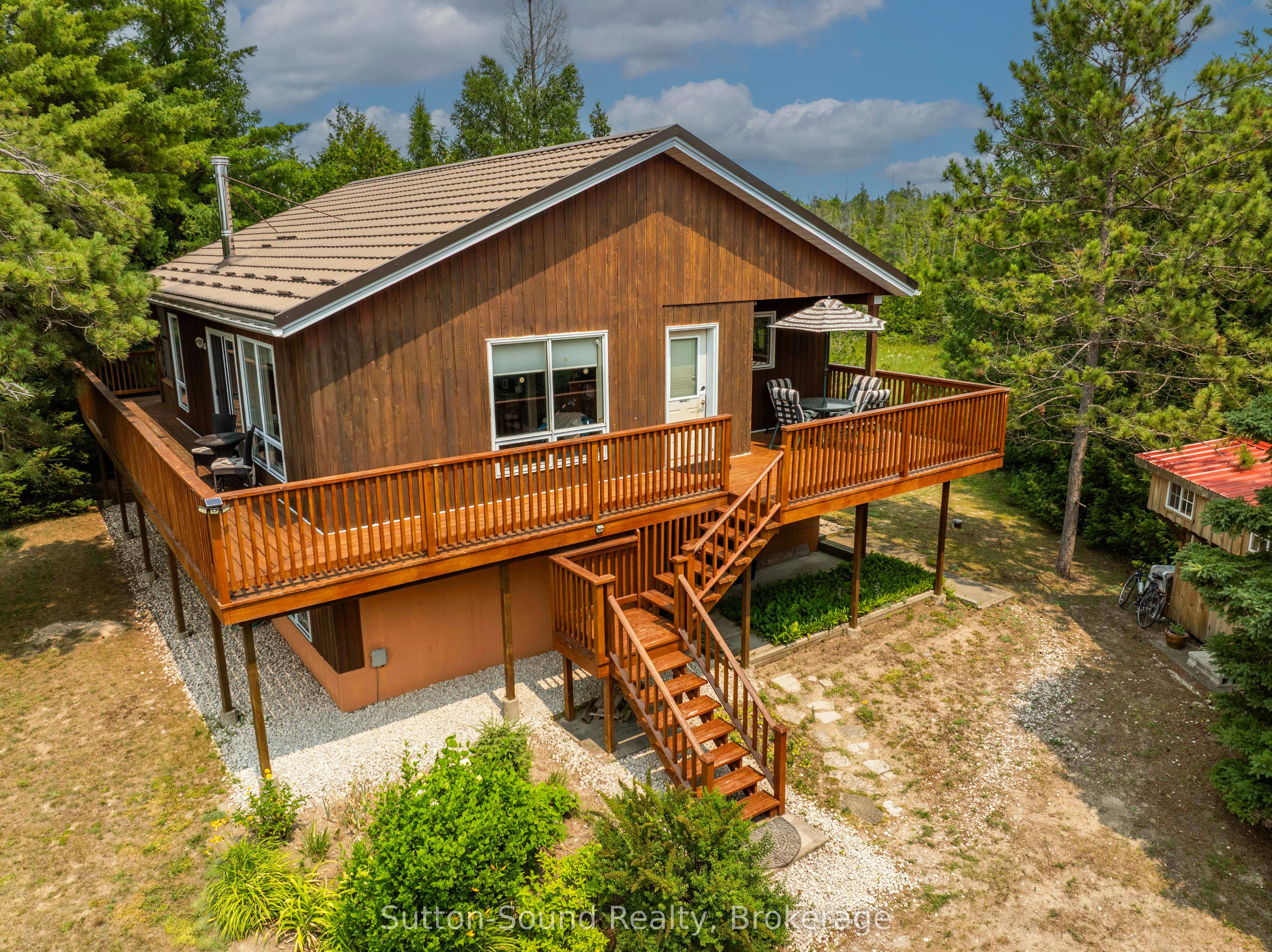 219 Bay St. Street, South Bruce Peninsula, ON N0H 2T0 photo 2