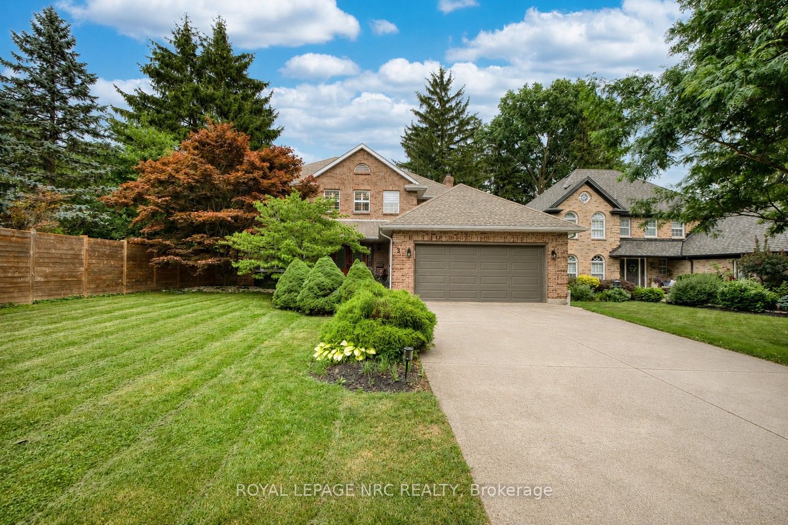 3 Greenvale Court, Pelham, ON L3E 0C5 photo 3