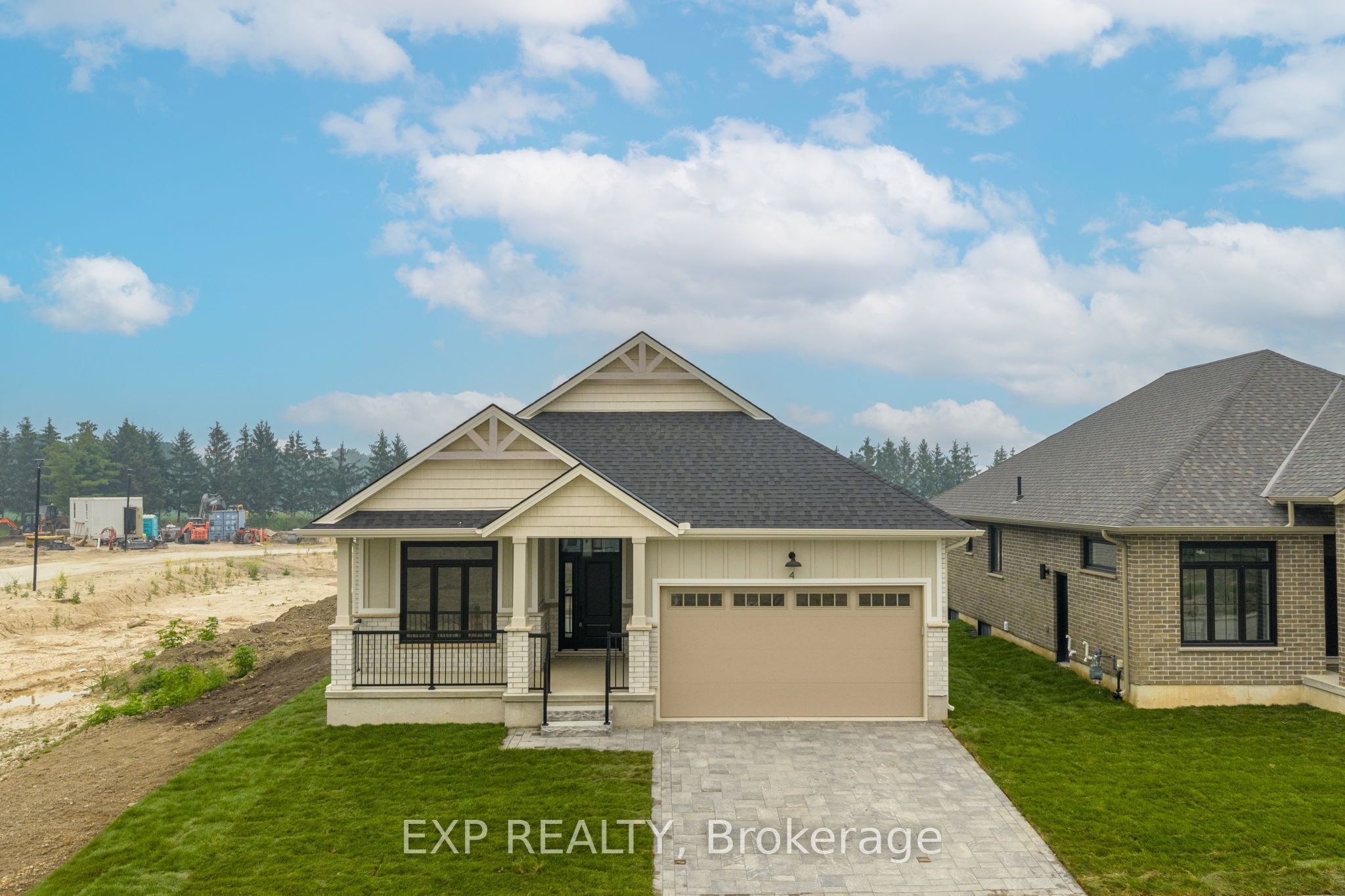 73 Dearing Drive, South Huron, ON N0M 1T0 photo 2