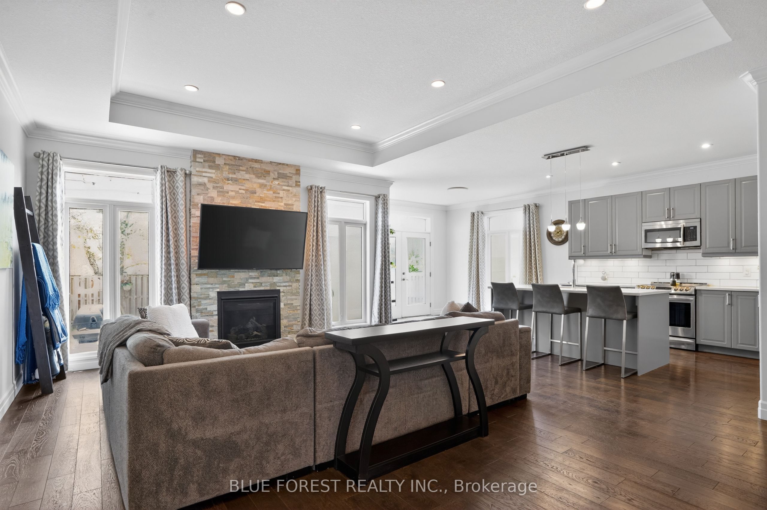 14 Thames Springs Crescent, Zorra, ON N0M 2M0 photo 4