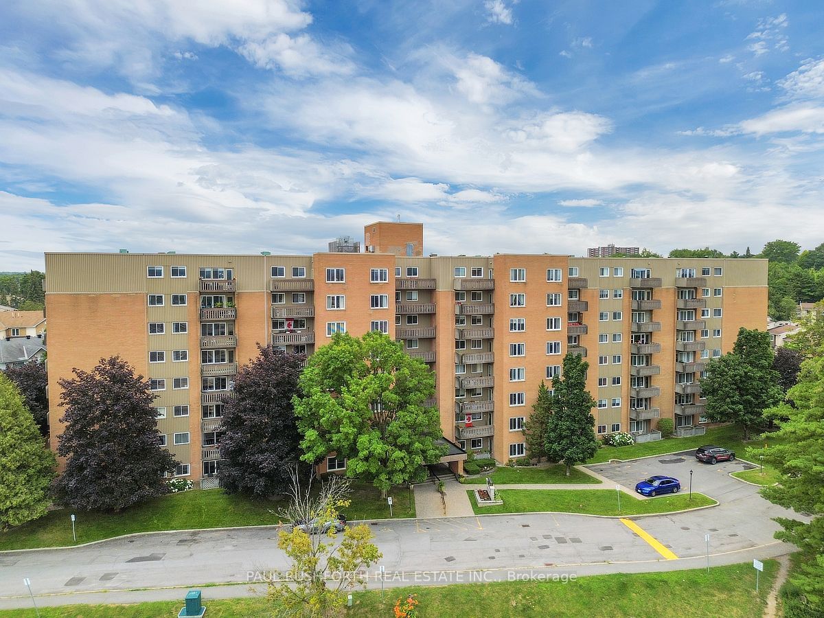 1599 Lassiter Terrace 103, Beacon Hill North - South and Area, ON K1J 8R6