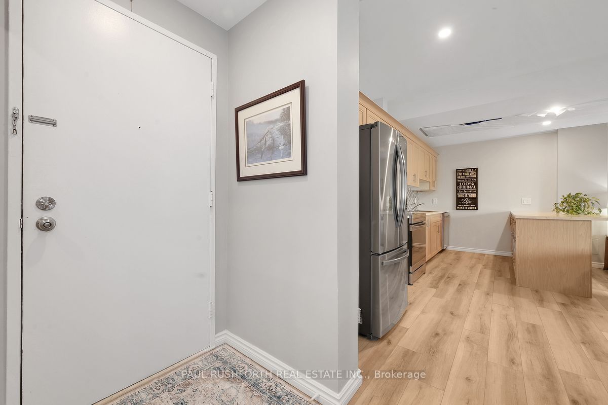 1599 Lassiter Terrace 103, Beacon Hill North - South and Area, ON K1J 8R6 photo 2