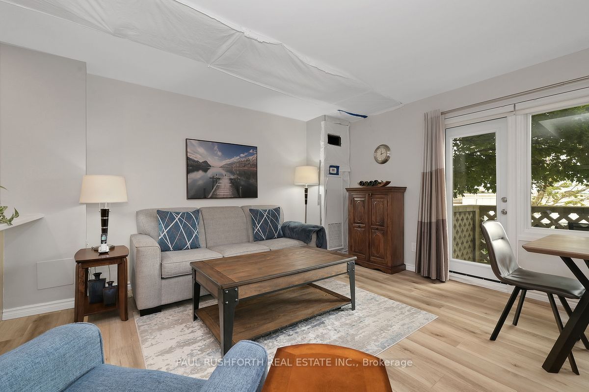 1599 Lassiter Terrace 103, Beacon Hill North - South and Area, ON K1J 8R6 photo 4