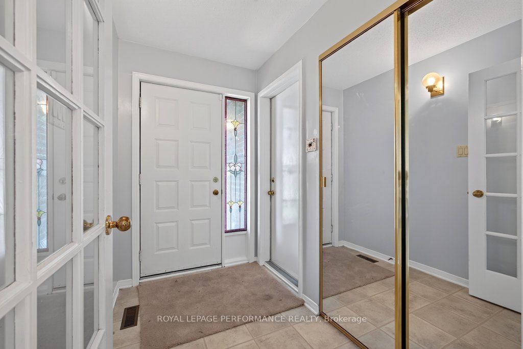 14 Birkett Street, Barrhaven, ON K2J 2V1 photo 3