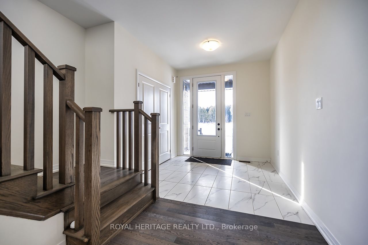 289 Flavelle Way, Peterborough, ON K9J 0G3 photo 4