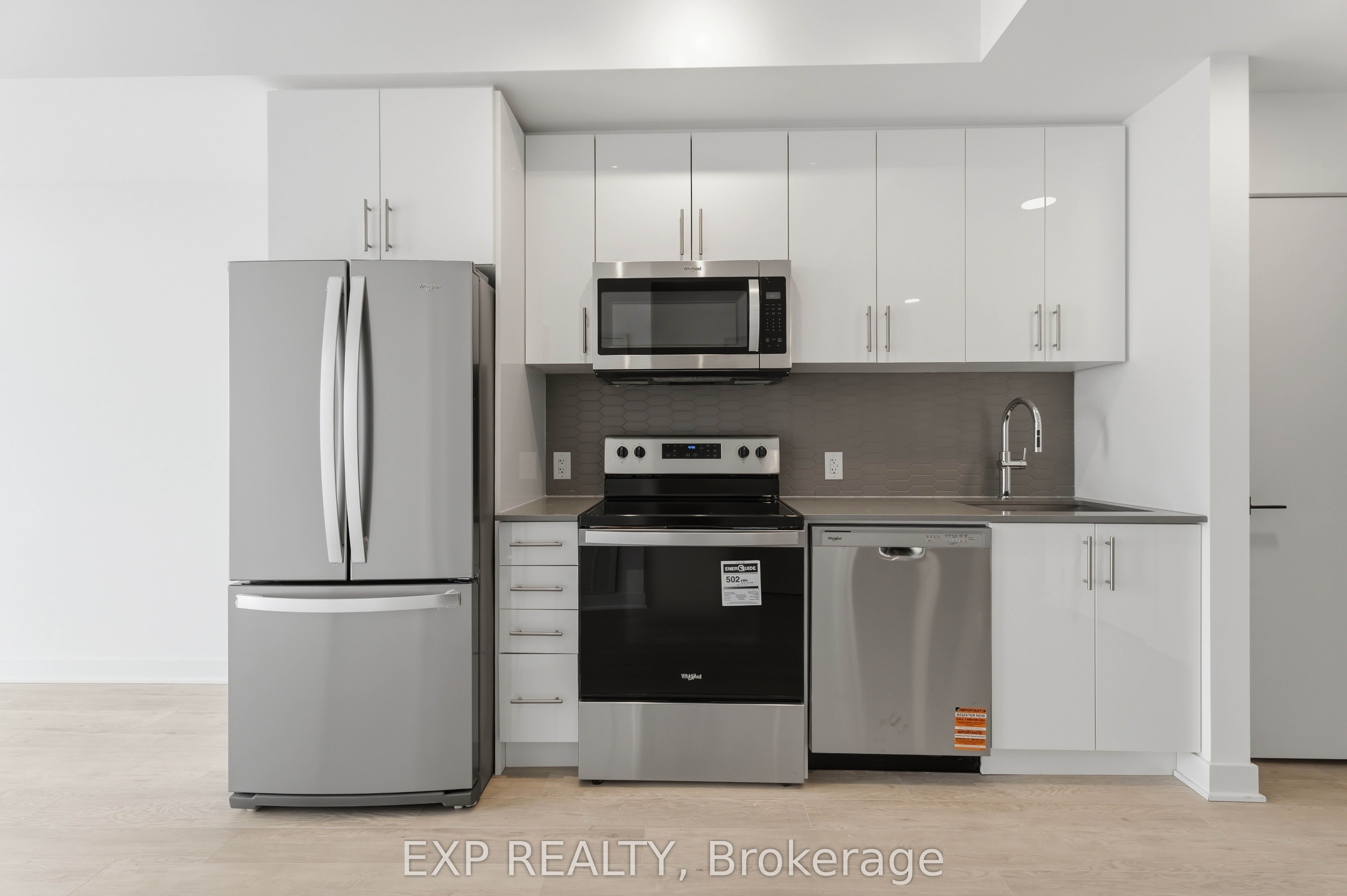 2782 Barton Street E 1115, Hamilton, ON L8E 2J8 photo 5