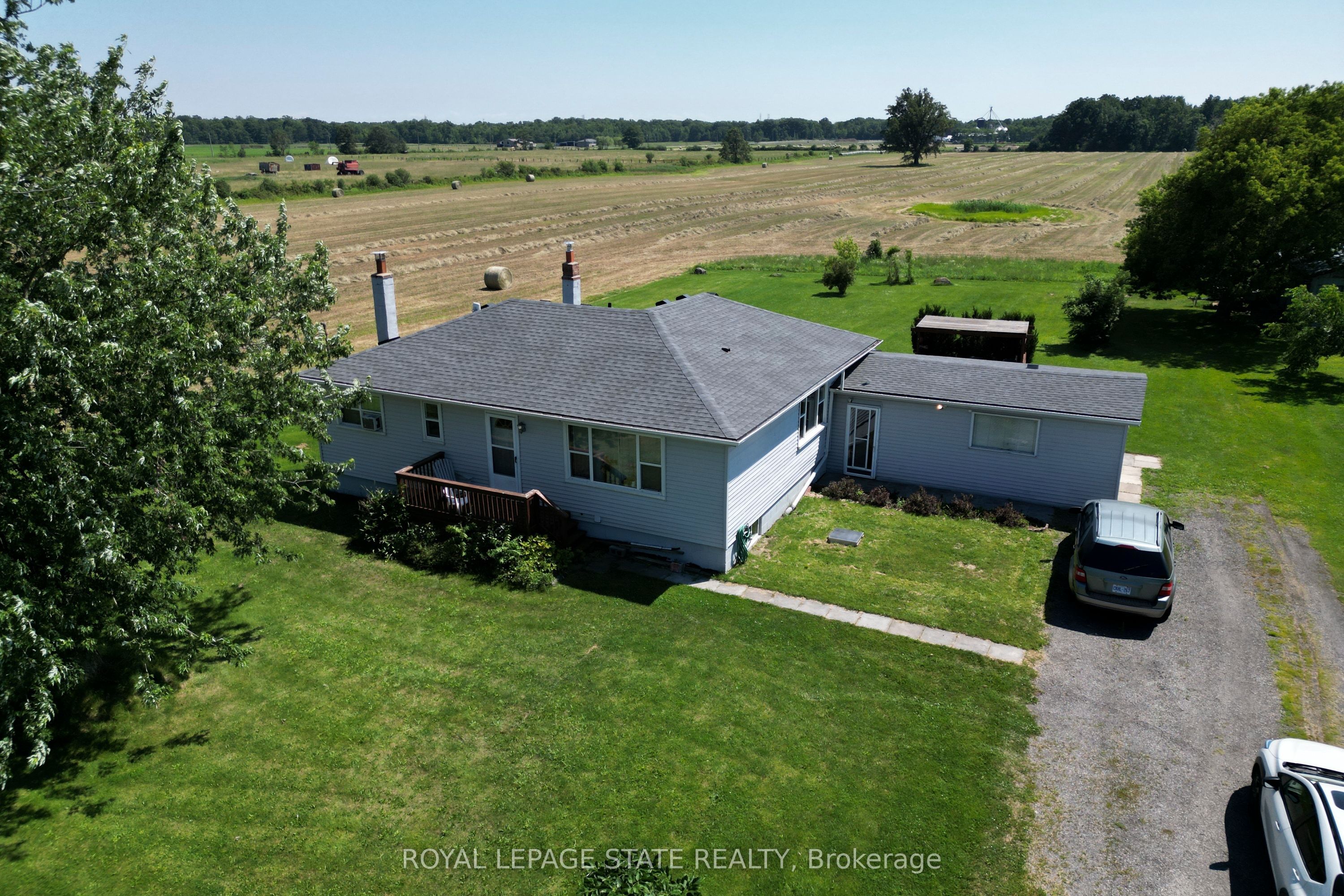 958 Highland Road E, Hamilton, ON L8J 3G9 photo 3