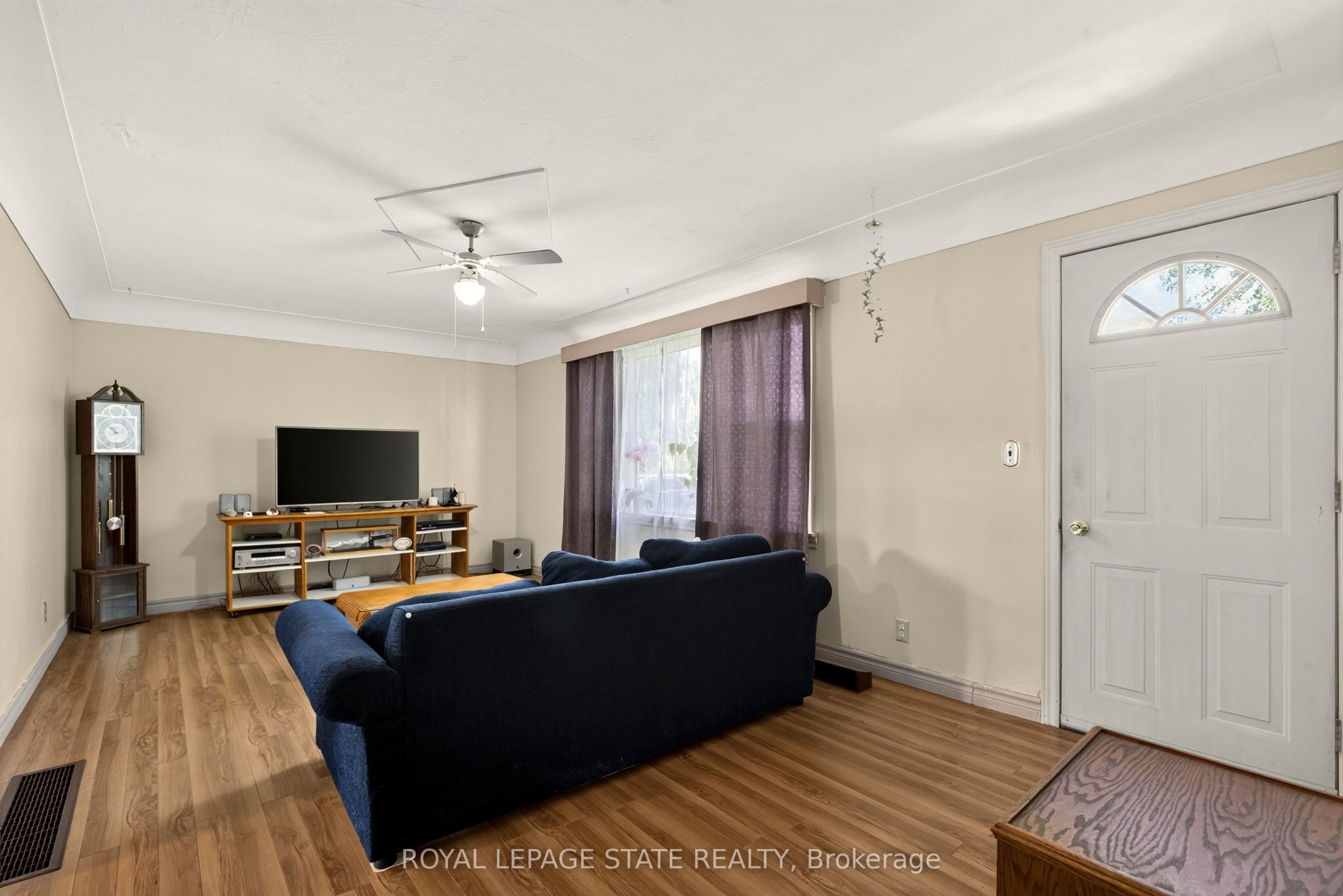 958 Highland Road E, Hamilton, ON L8J 3G9 photo 4