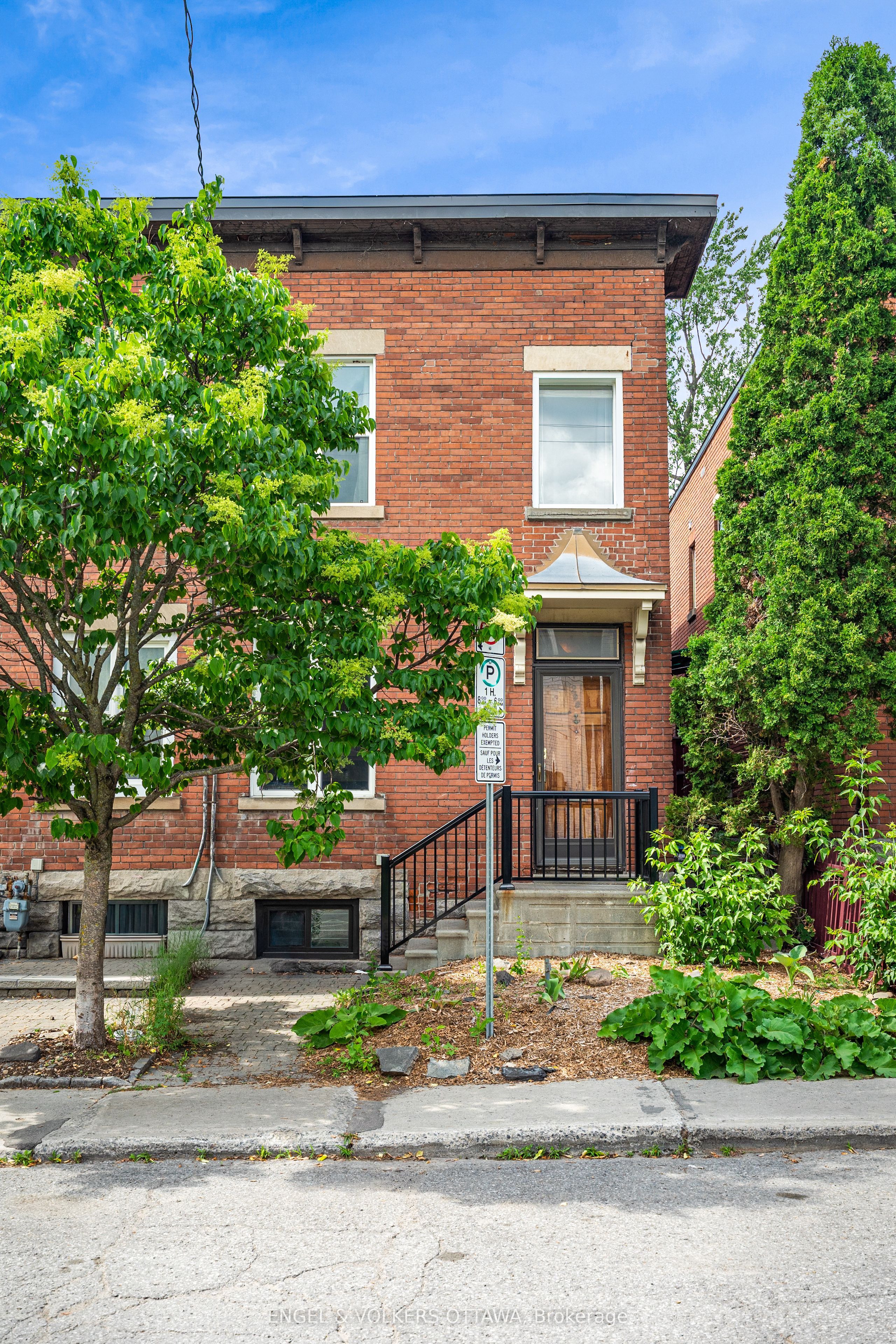 293 Somerset Street E, Lower Town - Sandy Hill, ON K1N 6V9 photo 3