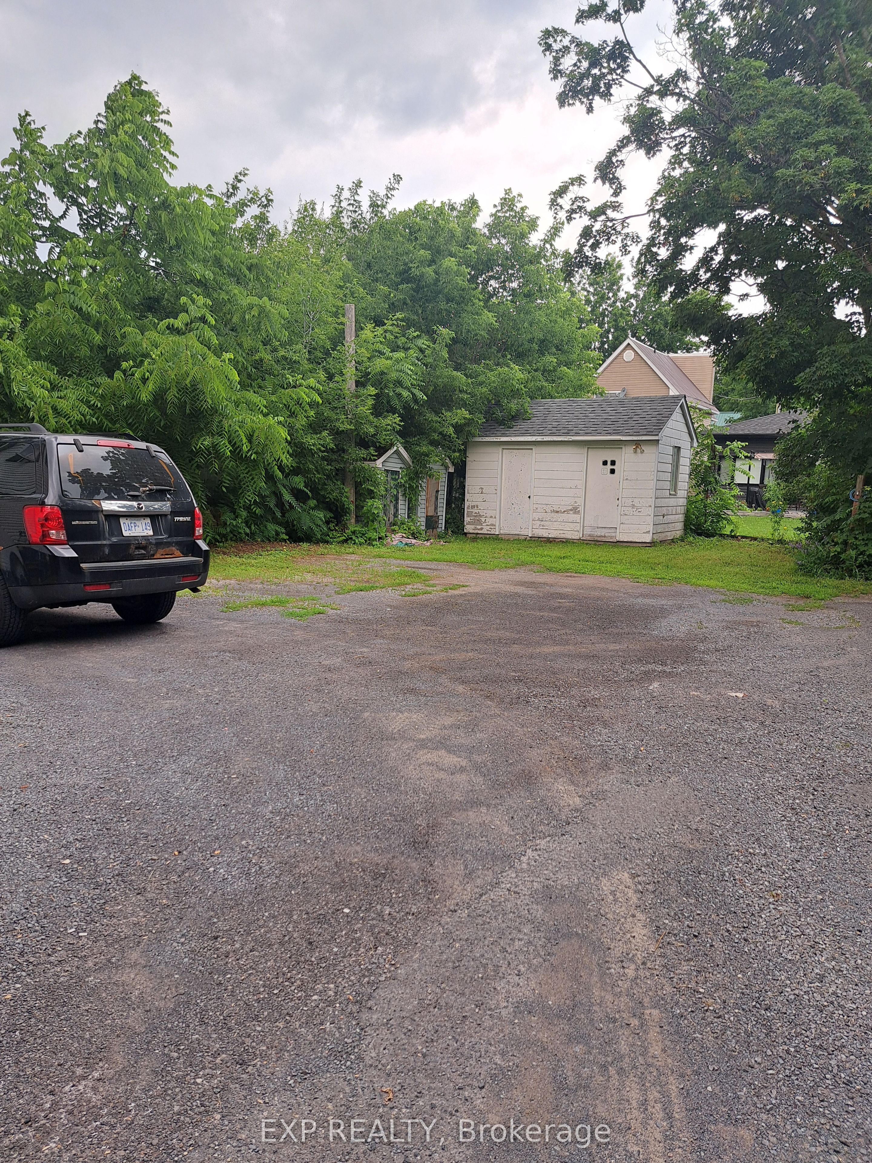 19 Kenyon Street W, North Glengarry, ON K0C 1A0 photo 5