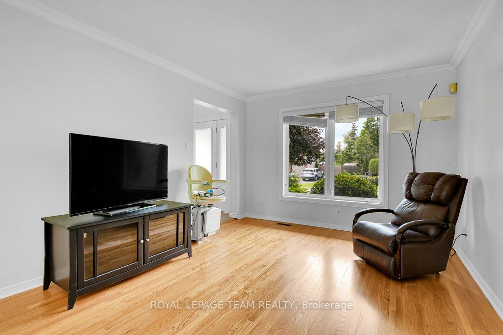 332 Liard Street, Stittsville - Munster - Richmond, ON K2S 1J8 photo 5