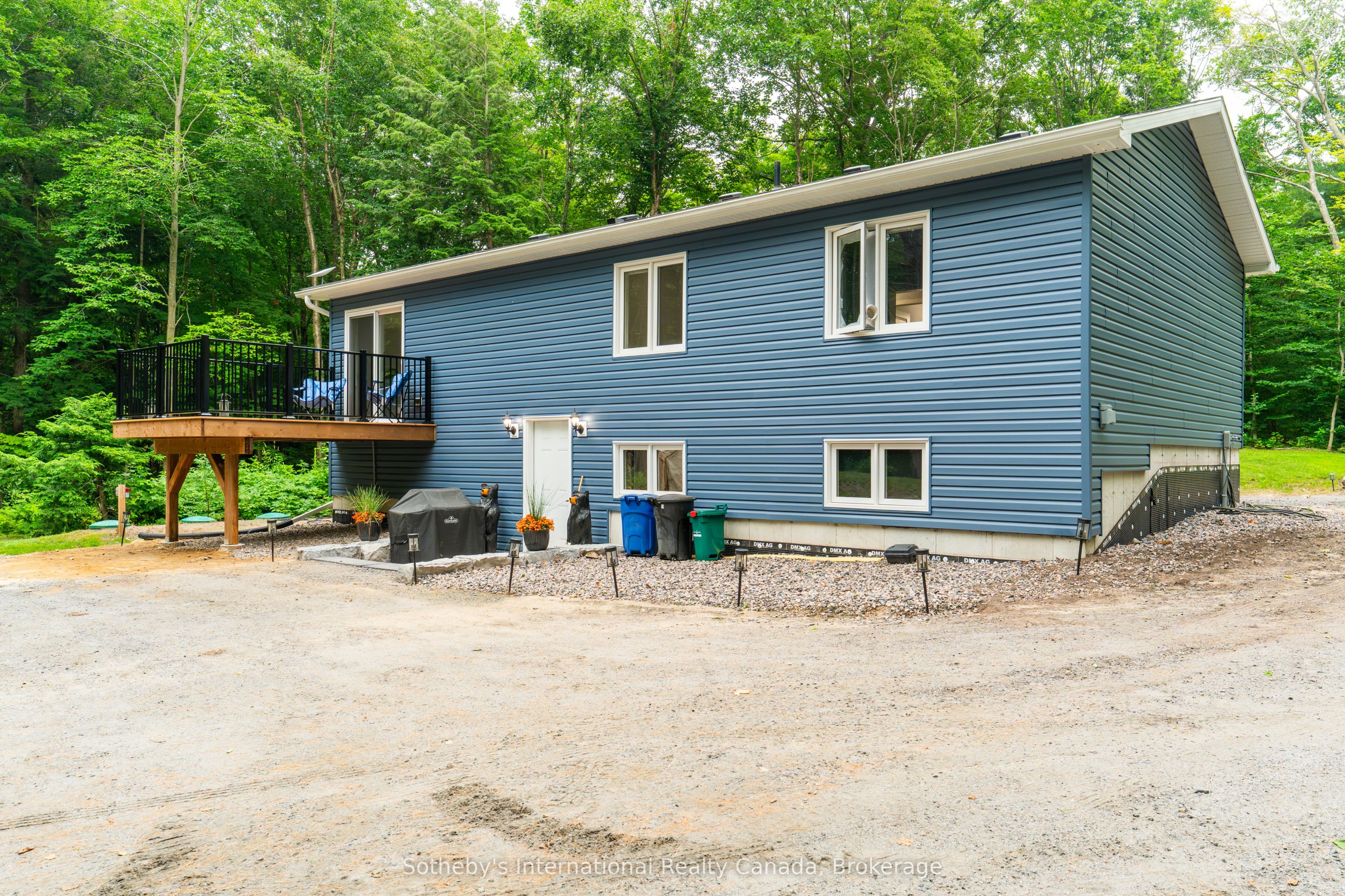 1222 Moon River Road, Muskoka Lakes, ON P0C 1A0 photo 4