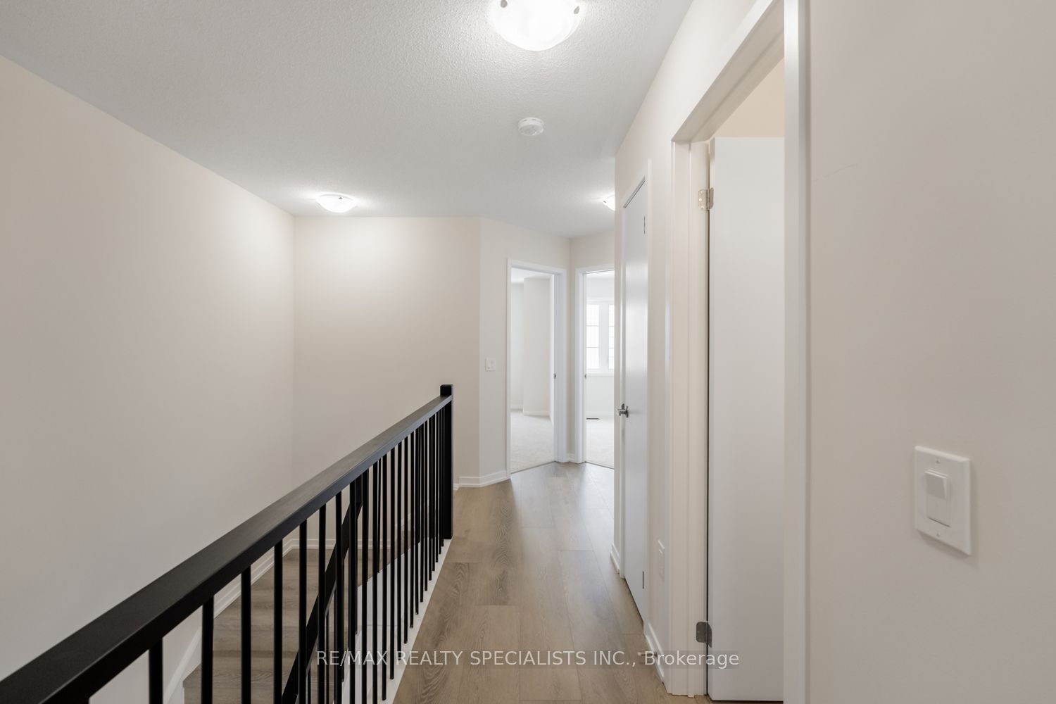 11 Radium Common, Cambridge, ON N1T 0H4 photo 2