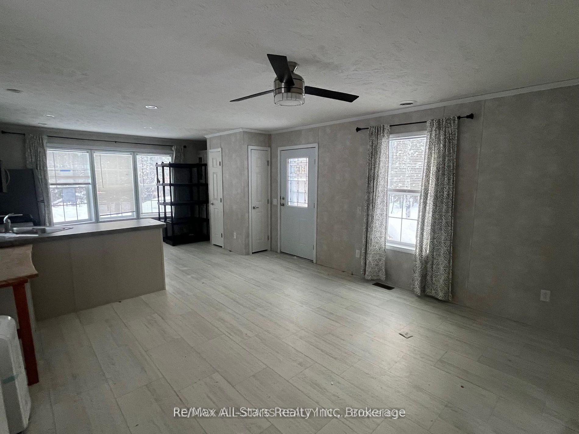 2406 South Portage Road, Huntsville, ON P1H 2J3 photo 4