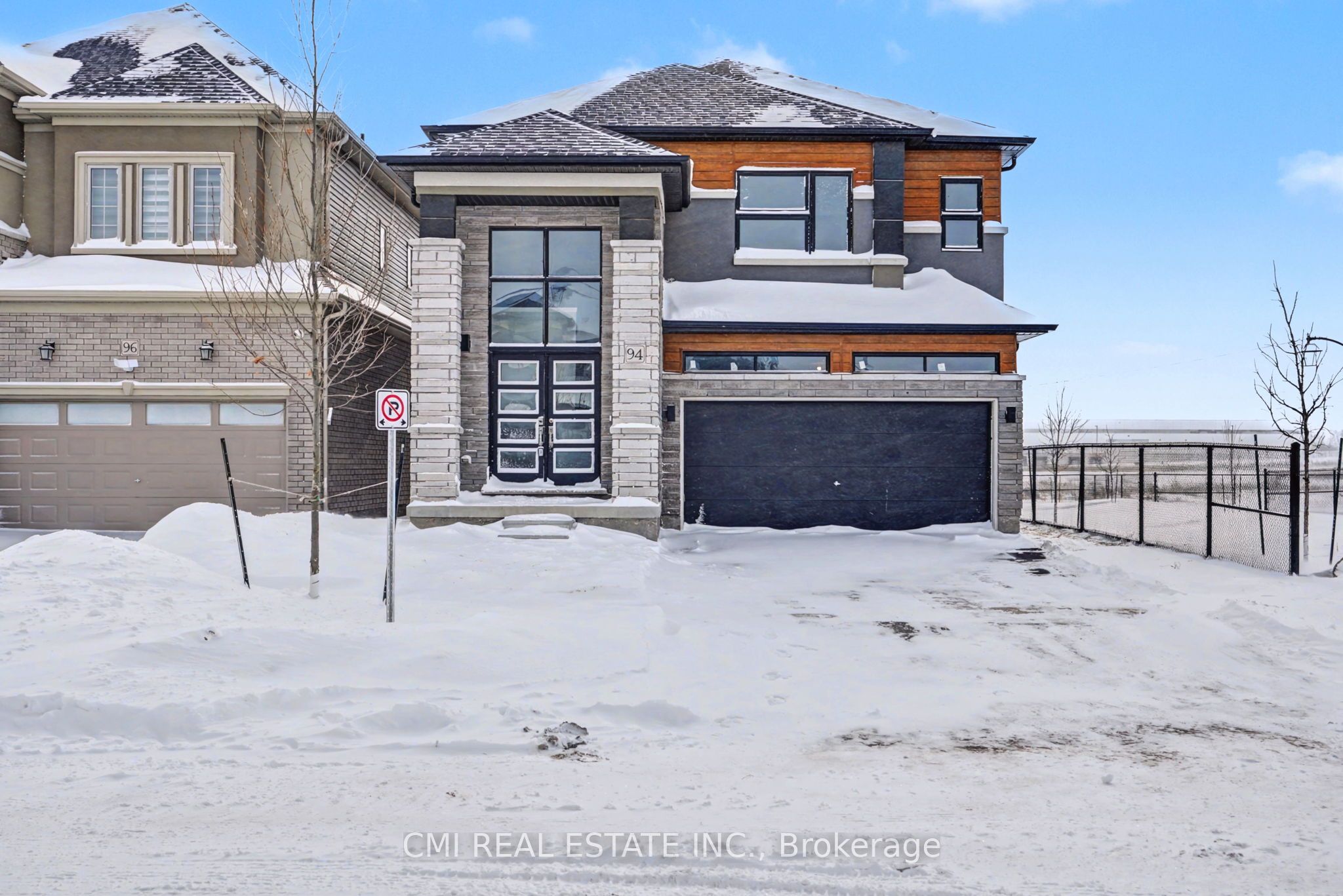 94 Hitchman Street, Brant, ON N3L 0M1 photo 3