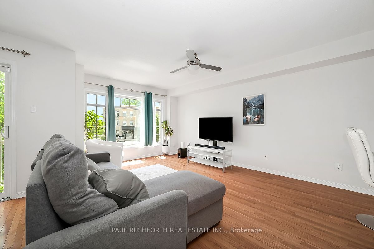 153 Corinth Private, Cityview - Parkwoods Hills - Rideau Shore, ON K2E 0A8 photo 4